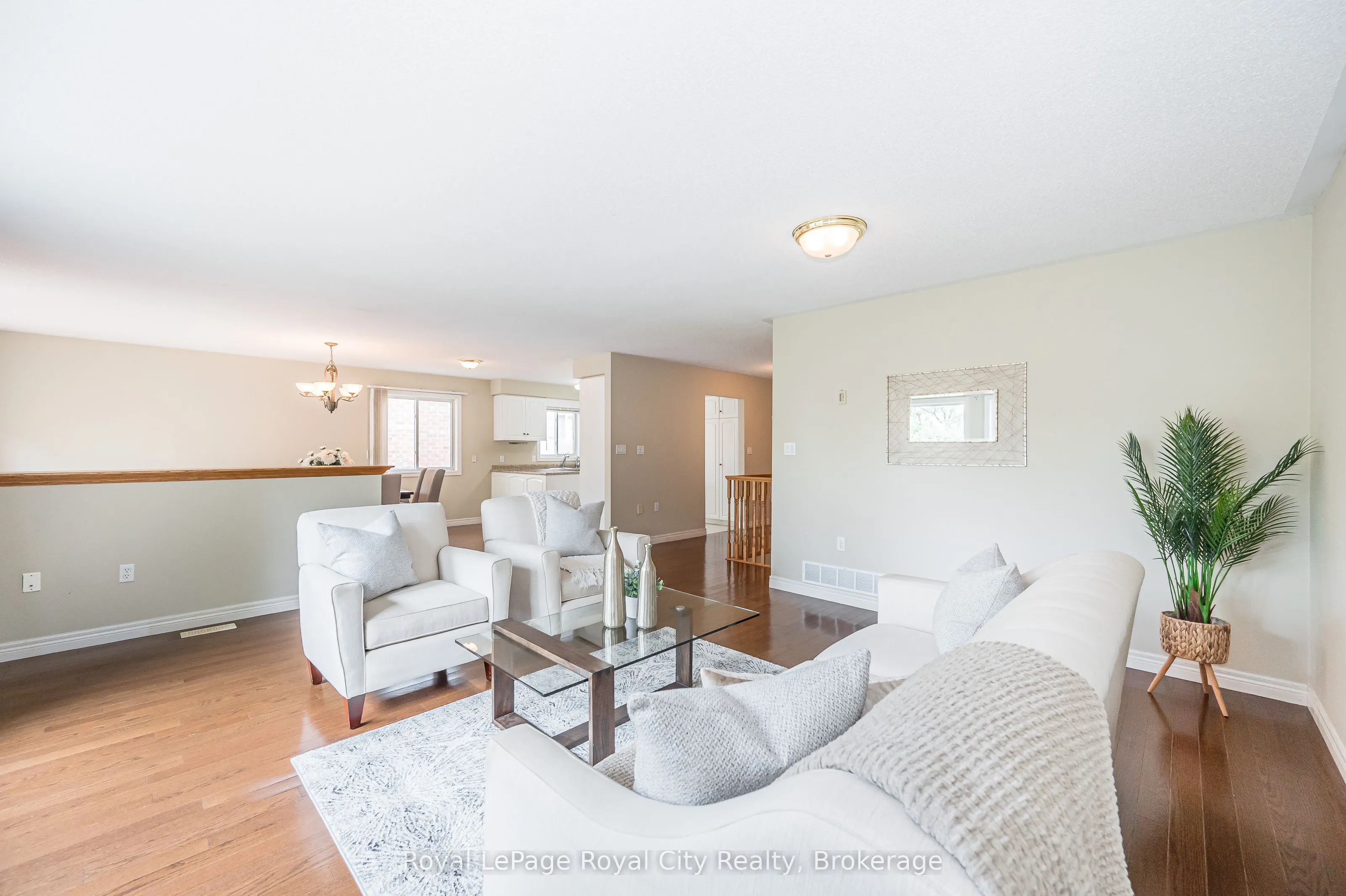 24 Beechlawn Boulevard, #N/A