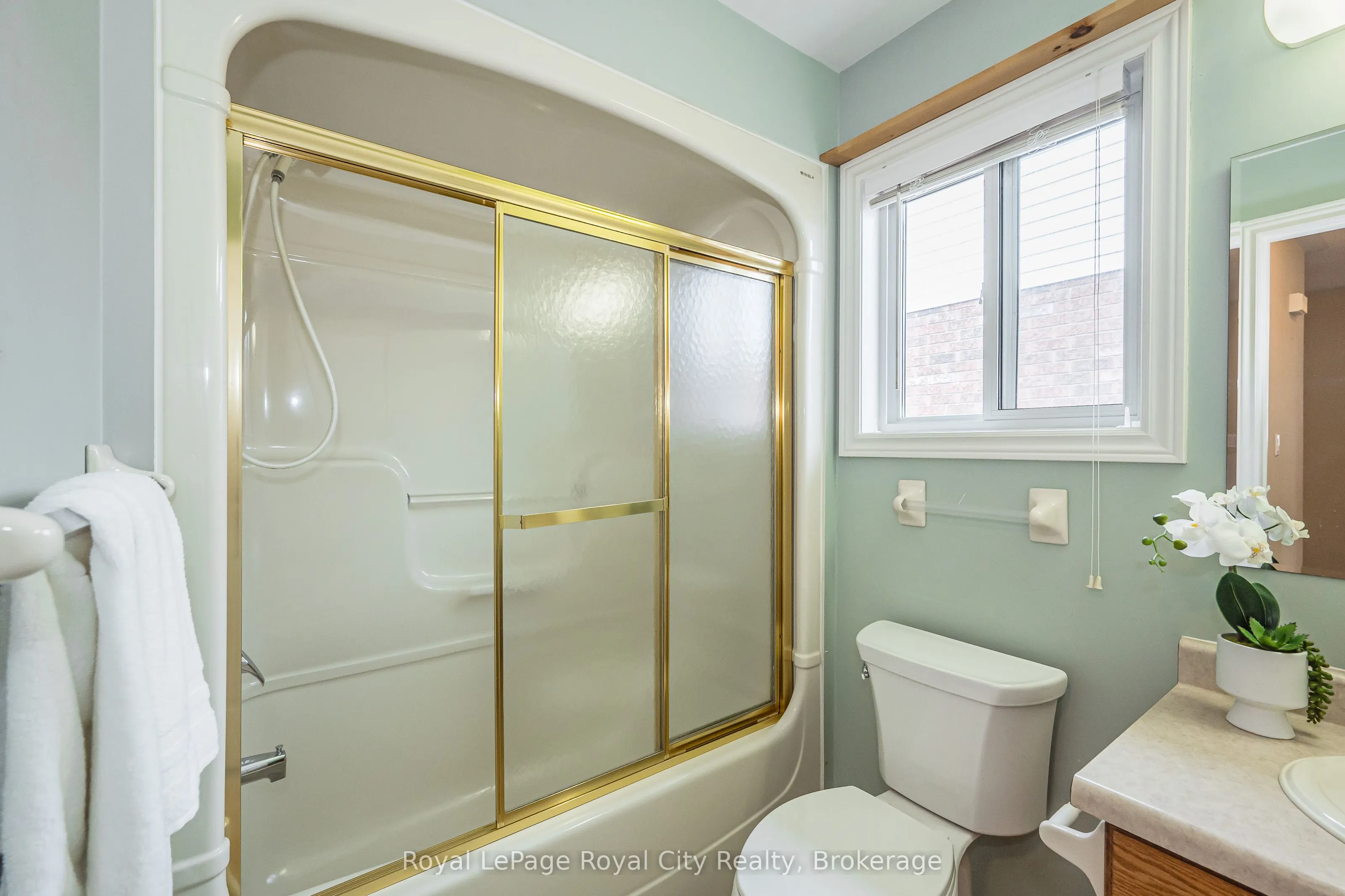 24 Beechlawn Boulevard, #N/A