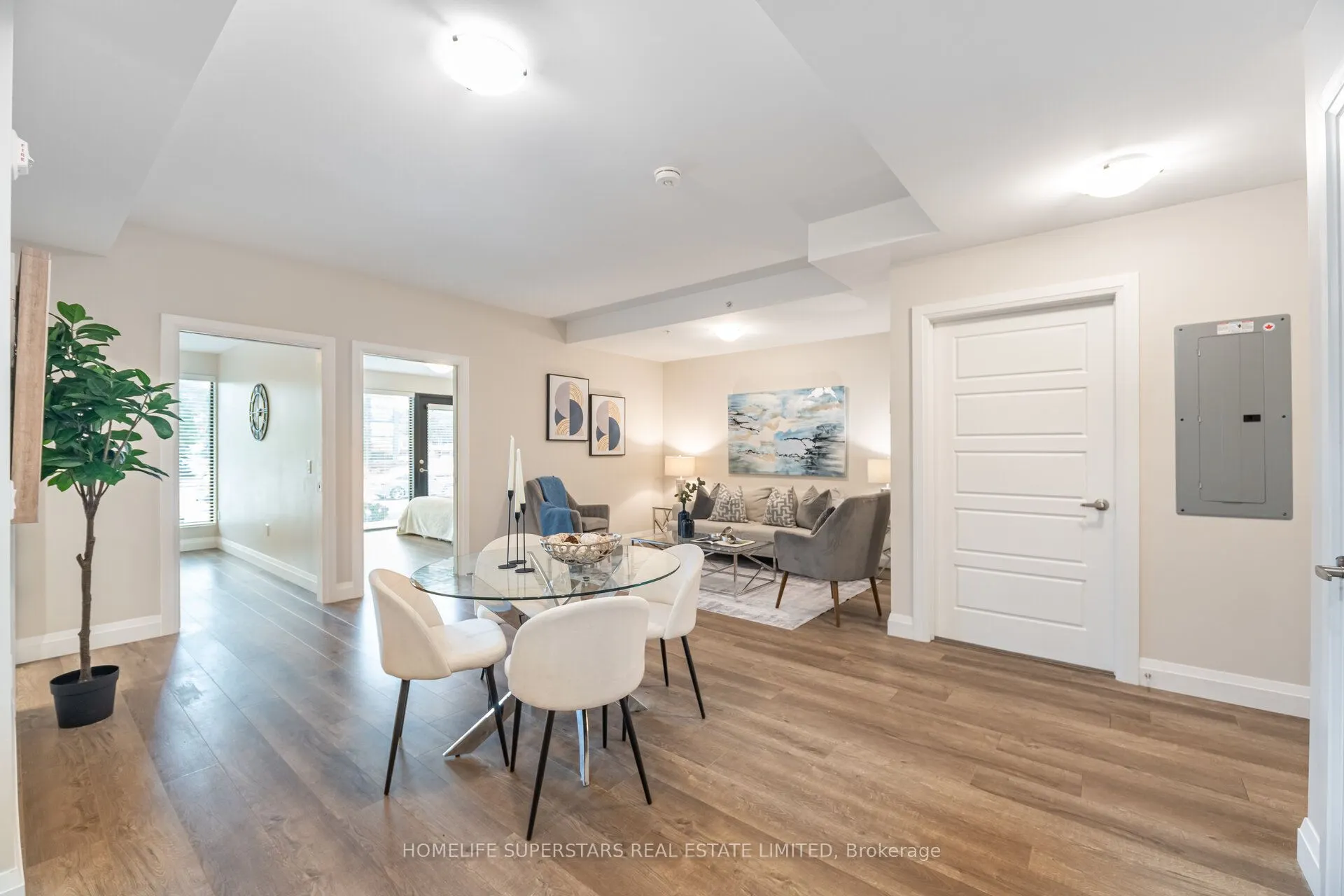 5 Wake Robin Drive, #115