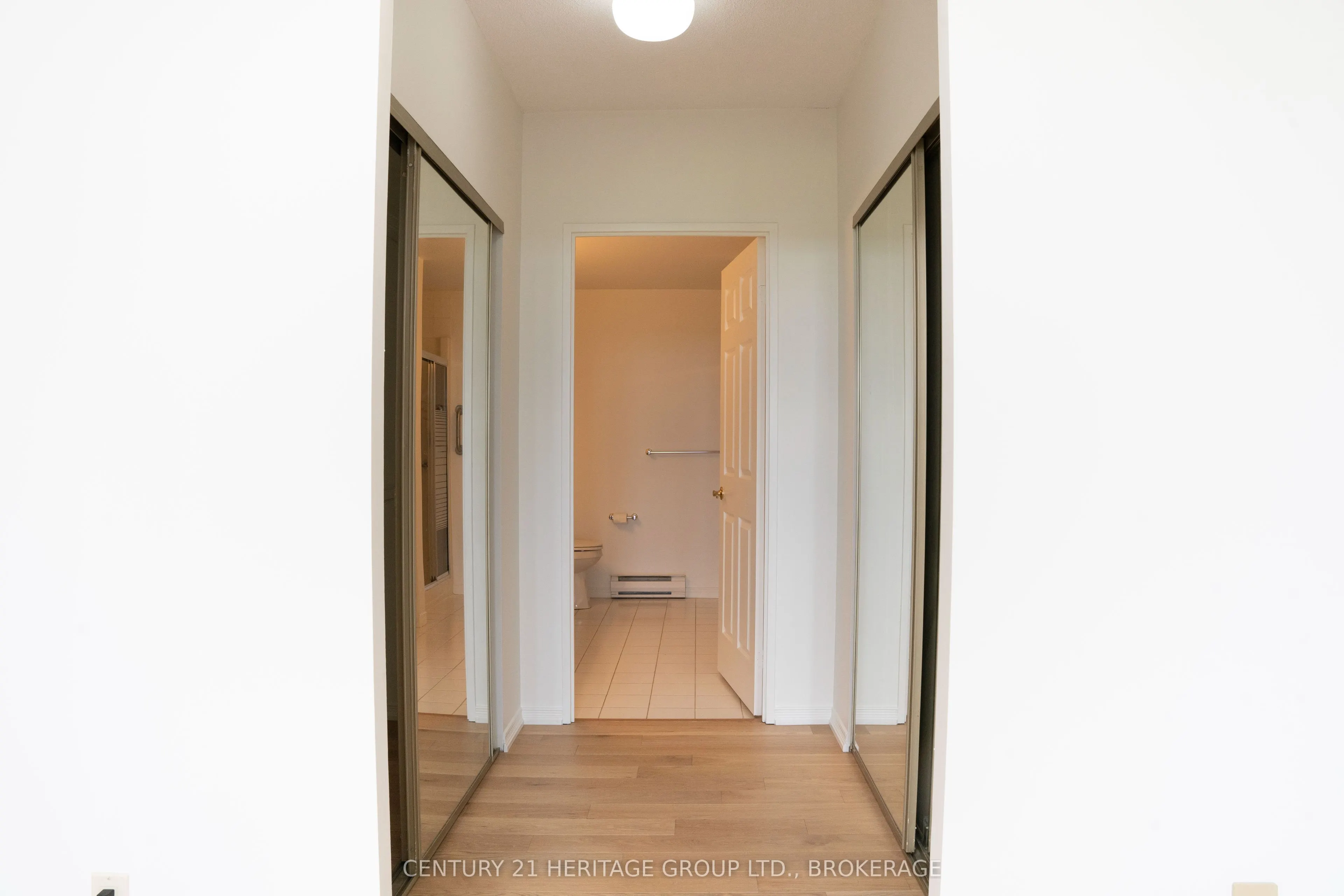 1000 King Street W, #1202