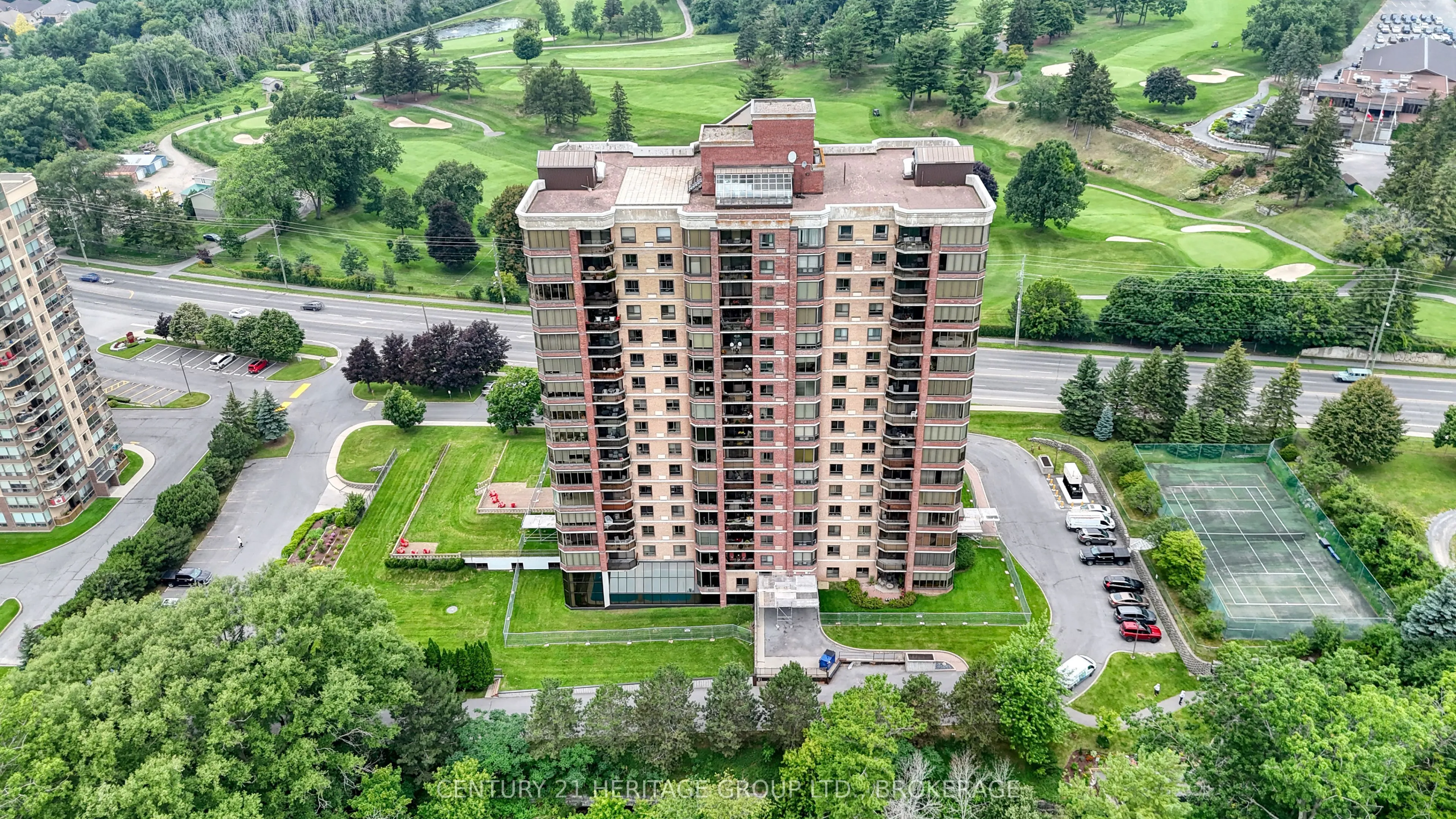 1000 King Street W, #1202