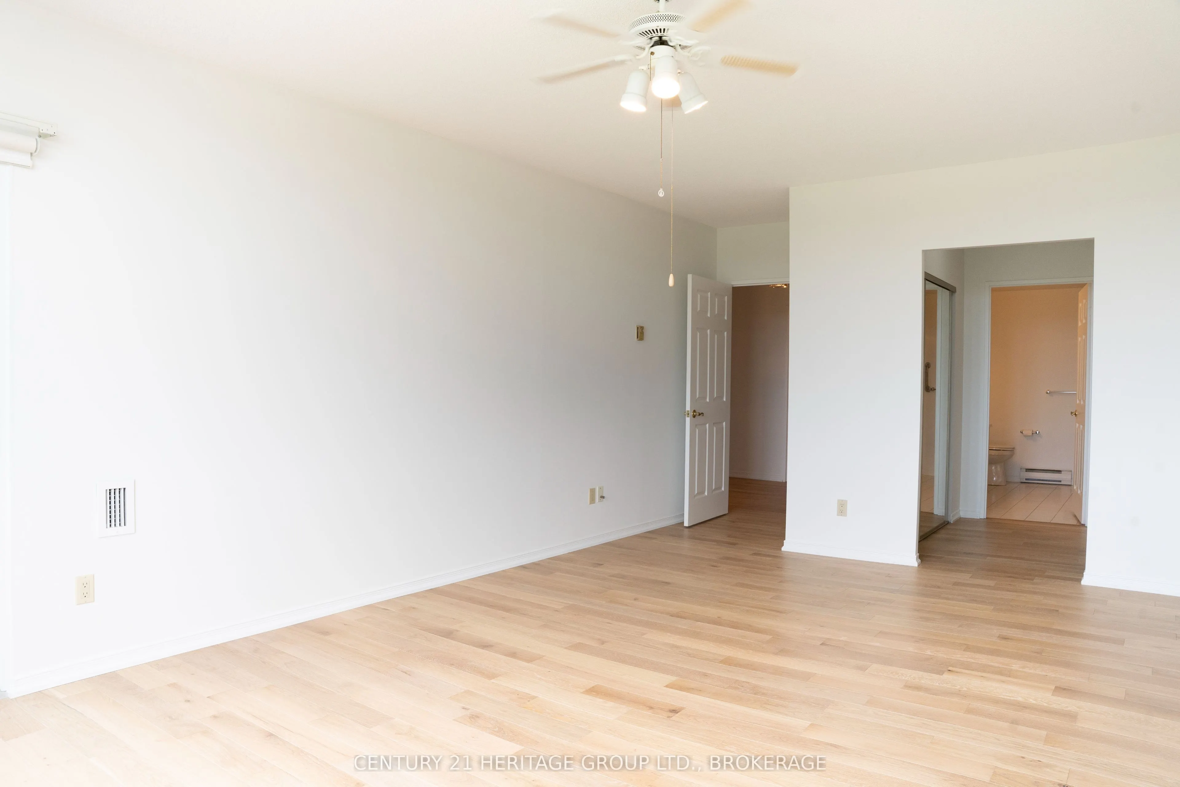 1000 King Street W, #1202