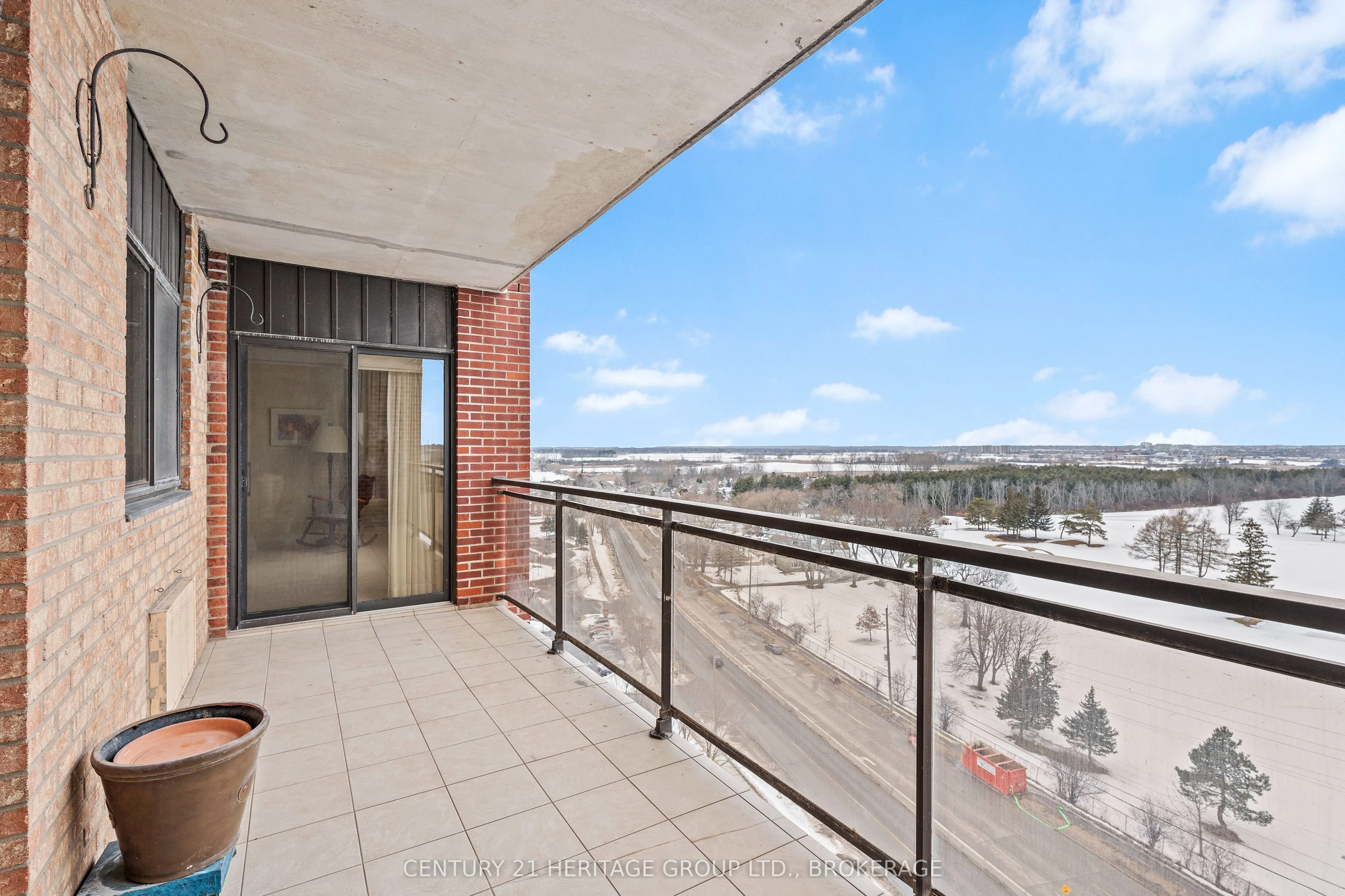 1000 King Street W, #1202