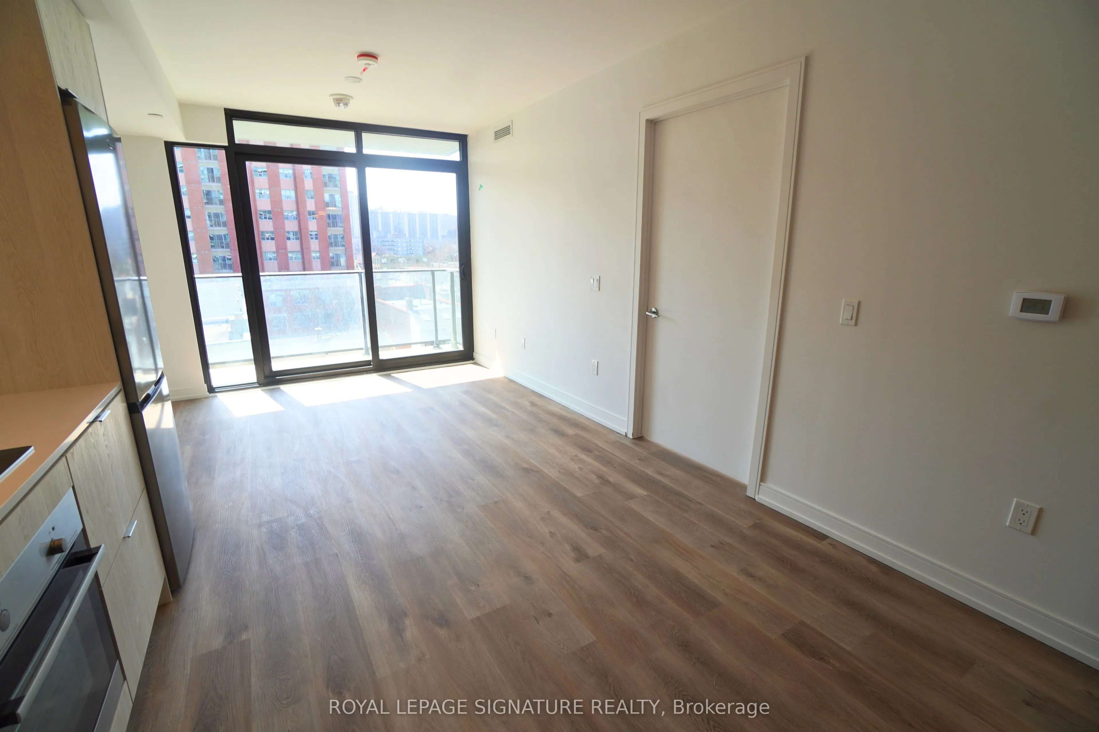 1 Jarvis Street, #606
