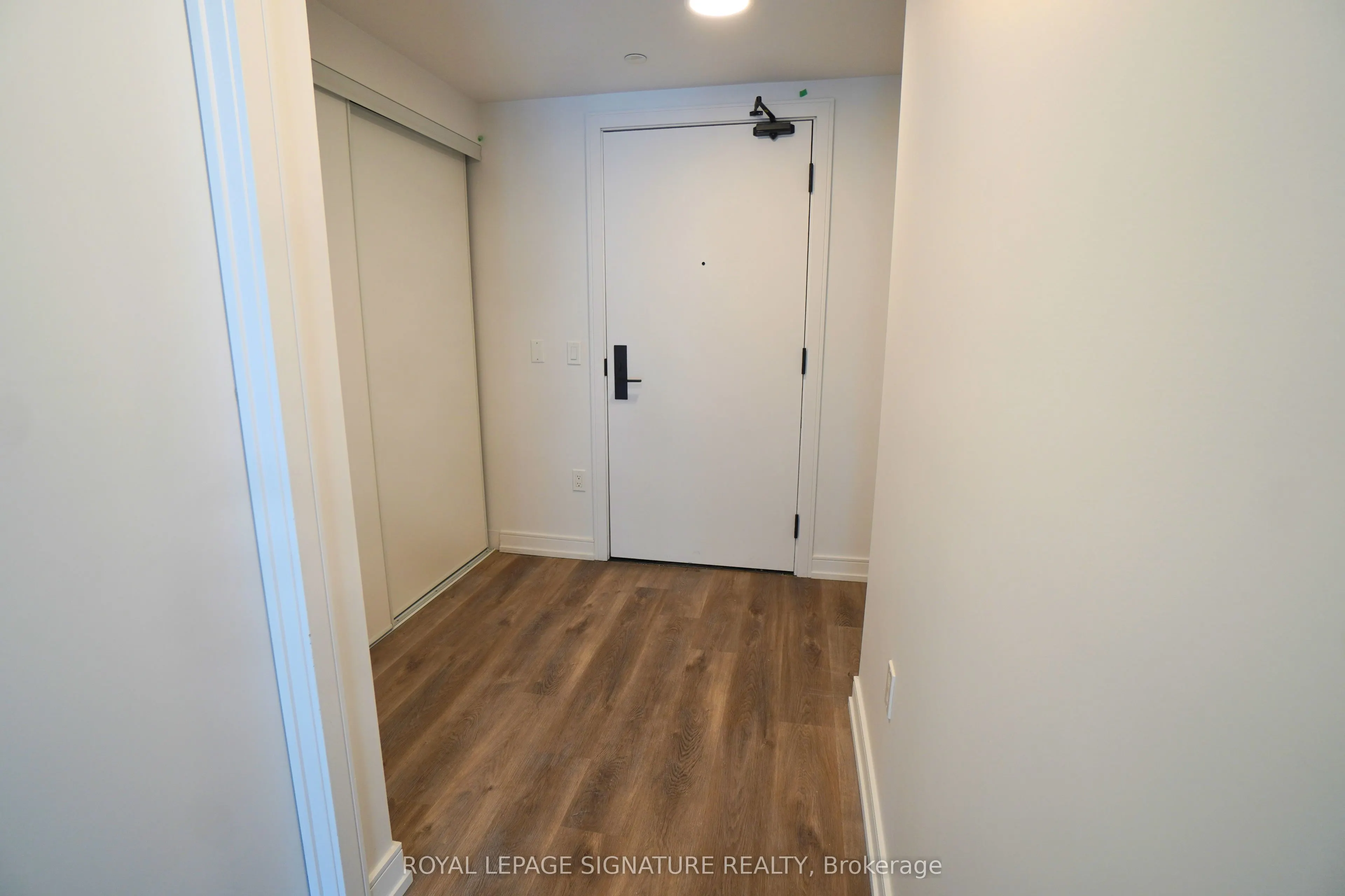 1 Jarvis Street, #606