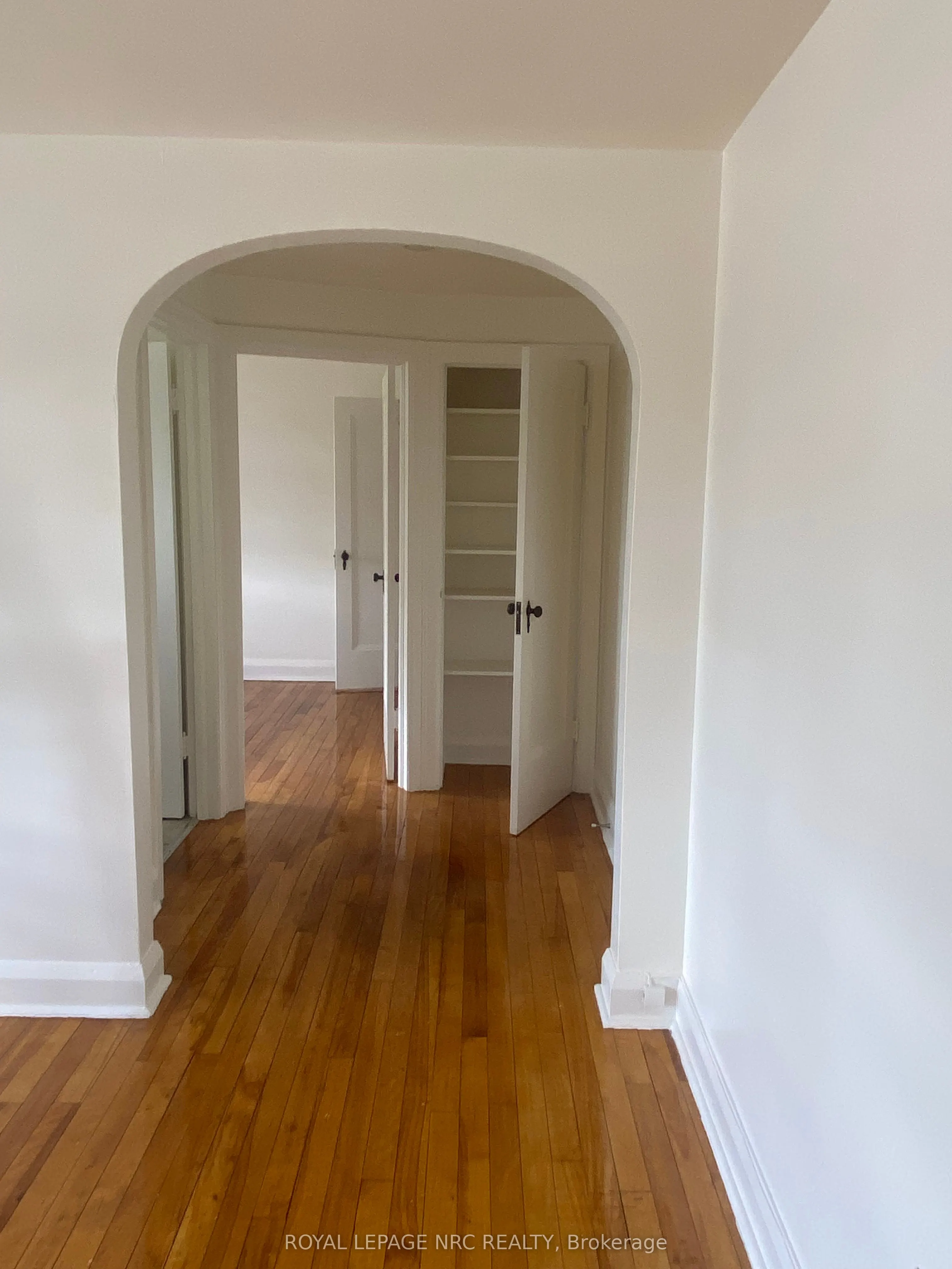 597 Niagara Street, #3