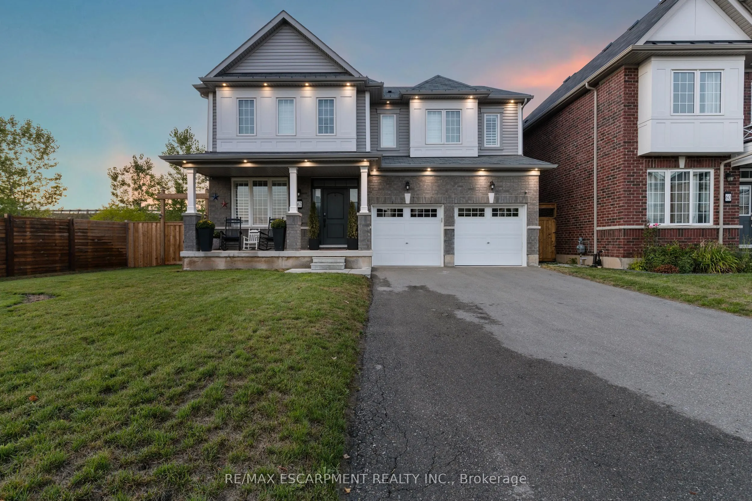 62 Esther Crescent