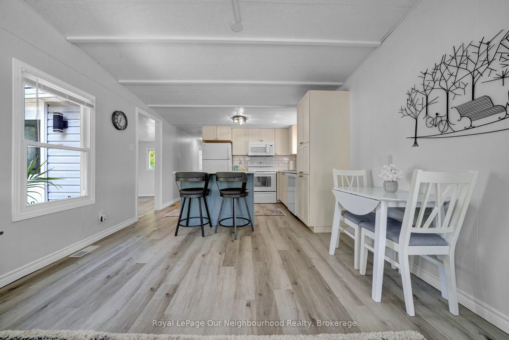 29 Hillview Drive
