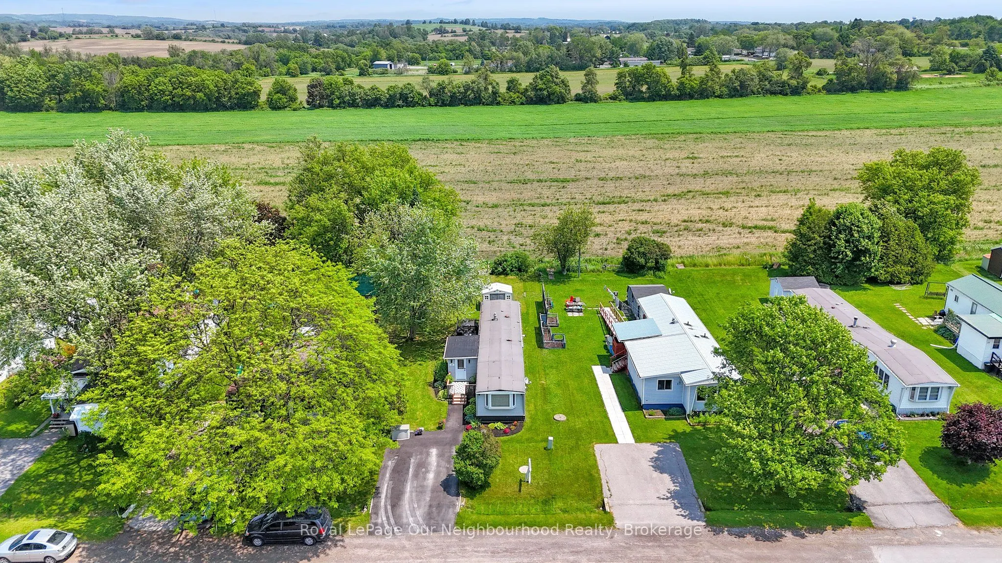 29 Hillview Drive