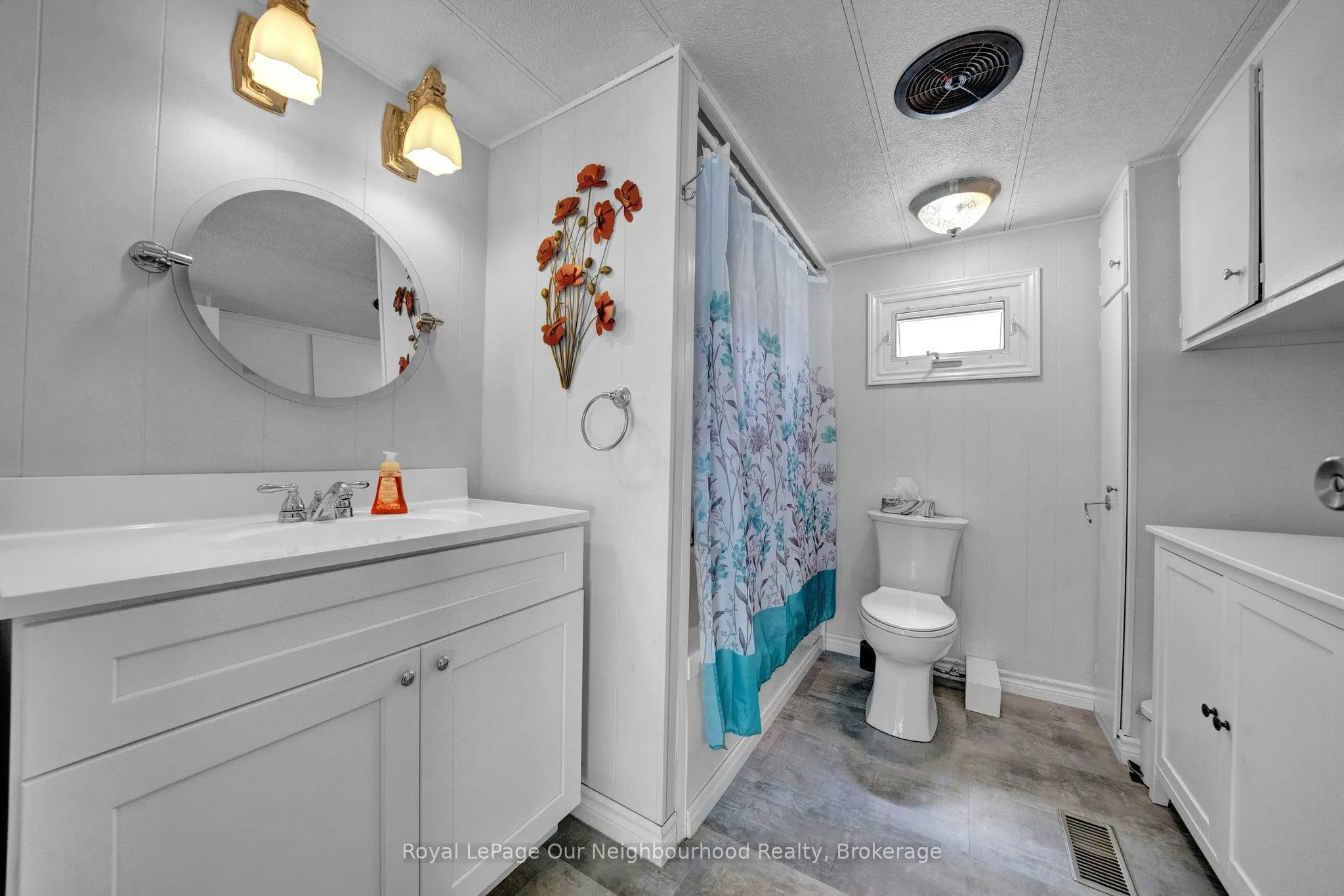 29 Hillview Drive
