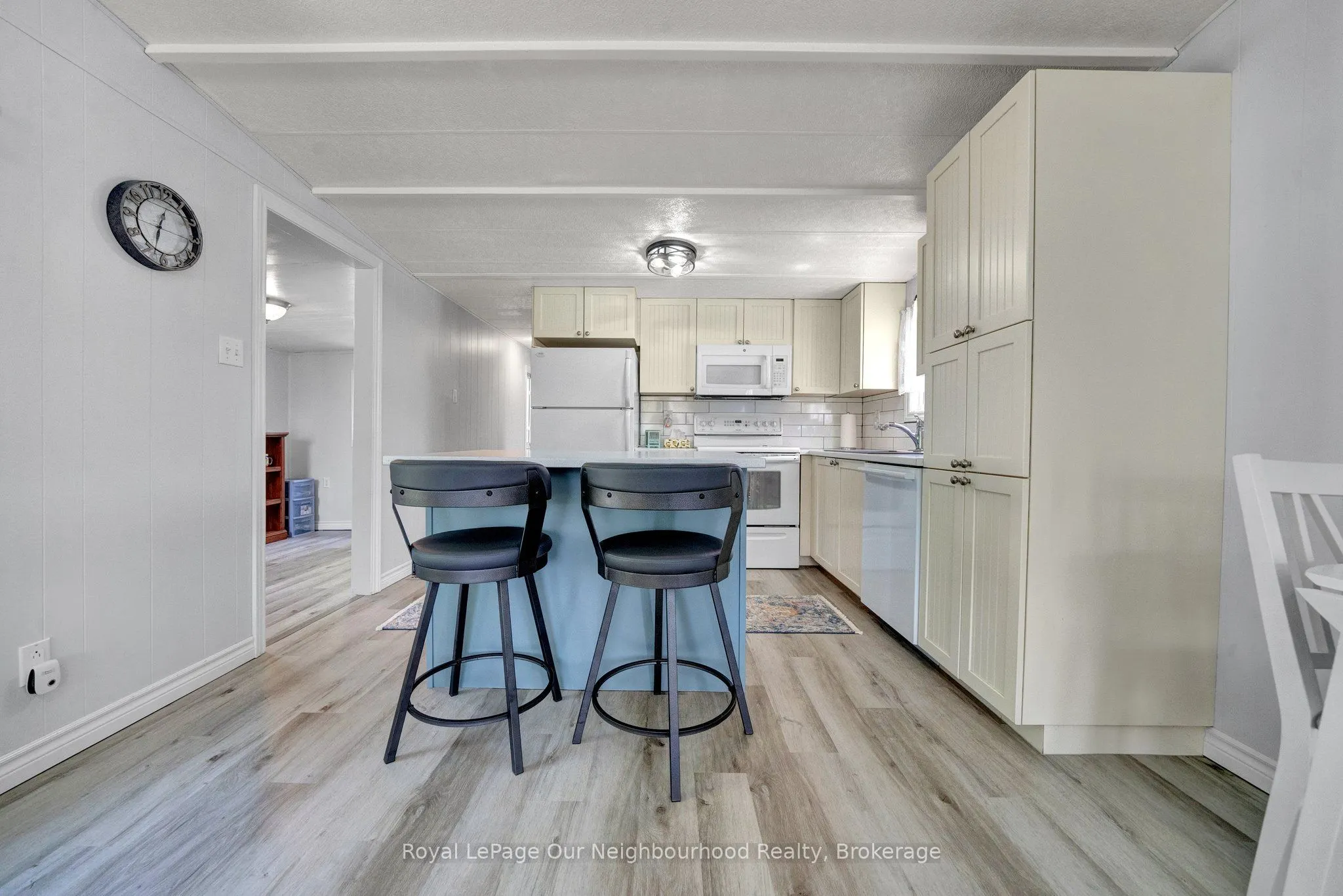 29 Hillview Drive