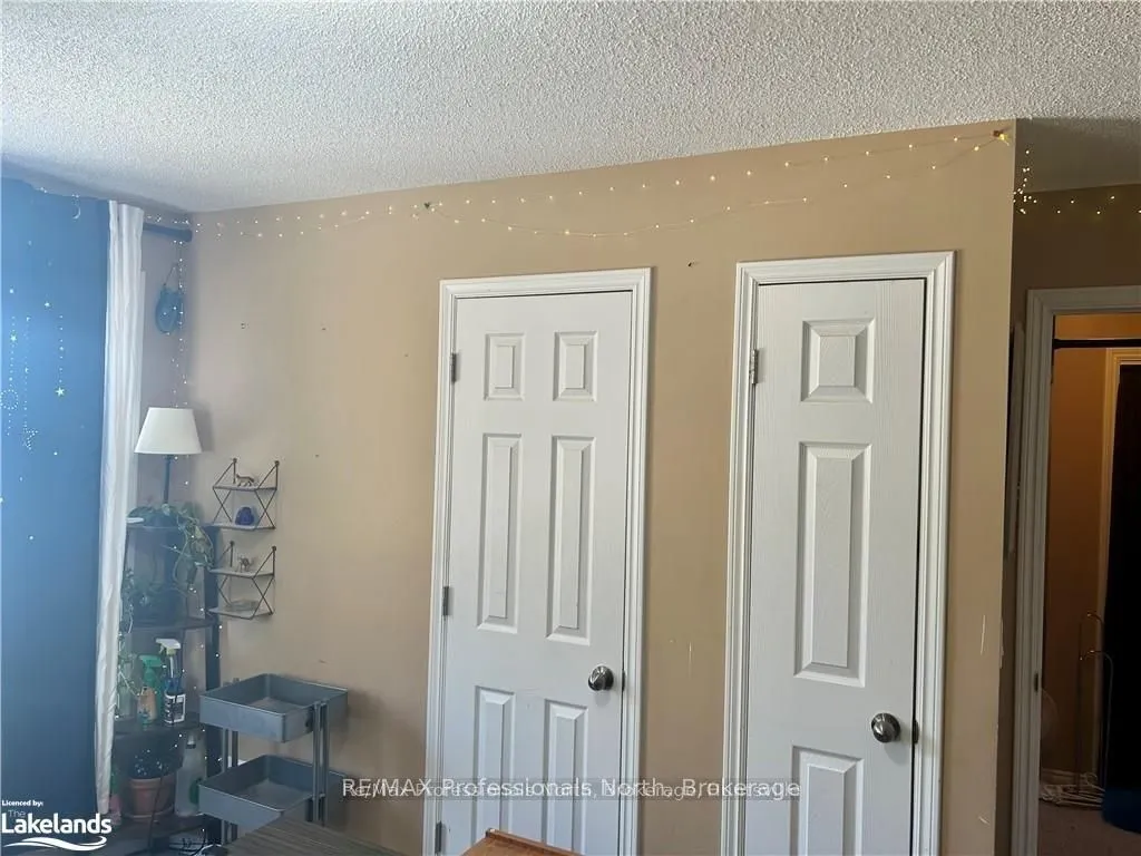 1591 HIDDEN VALLEY Road, #20