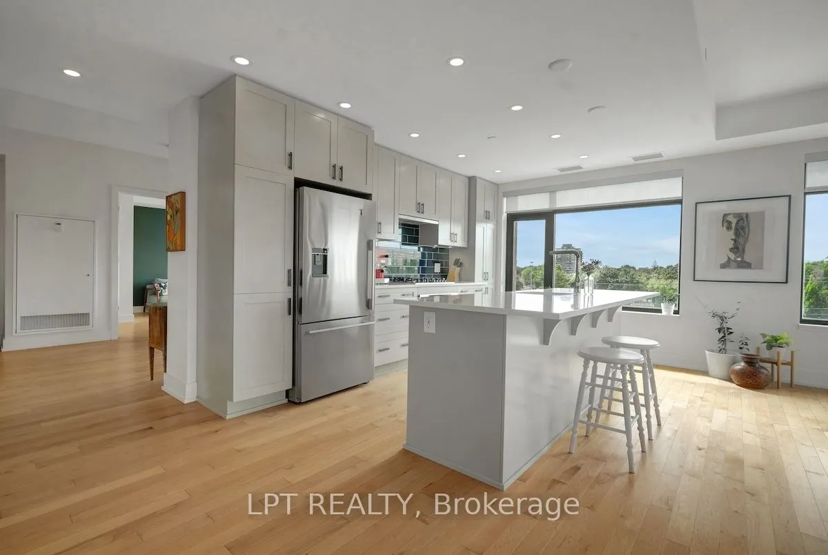60 Springhurst Avenue, #504