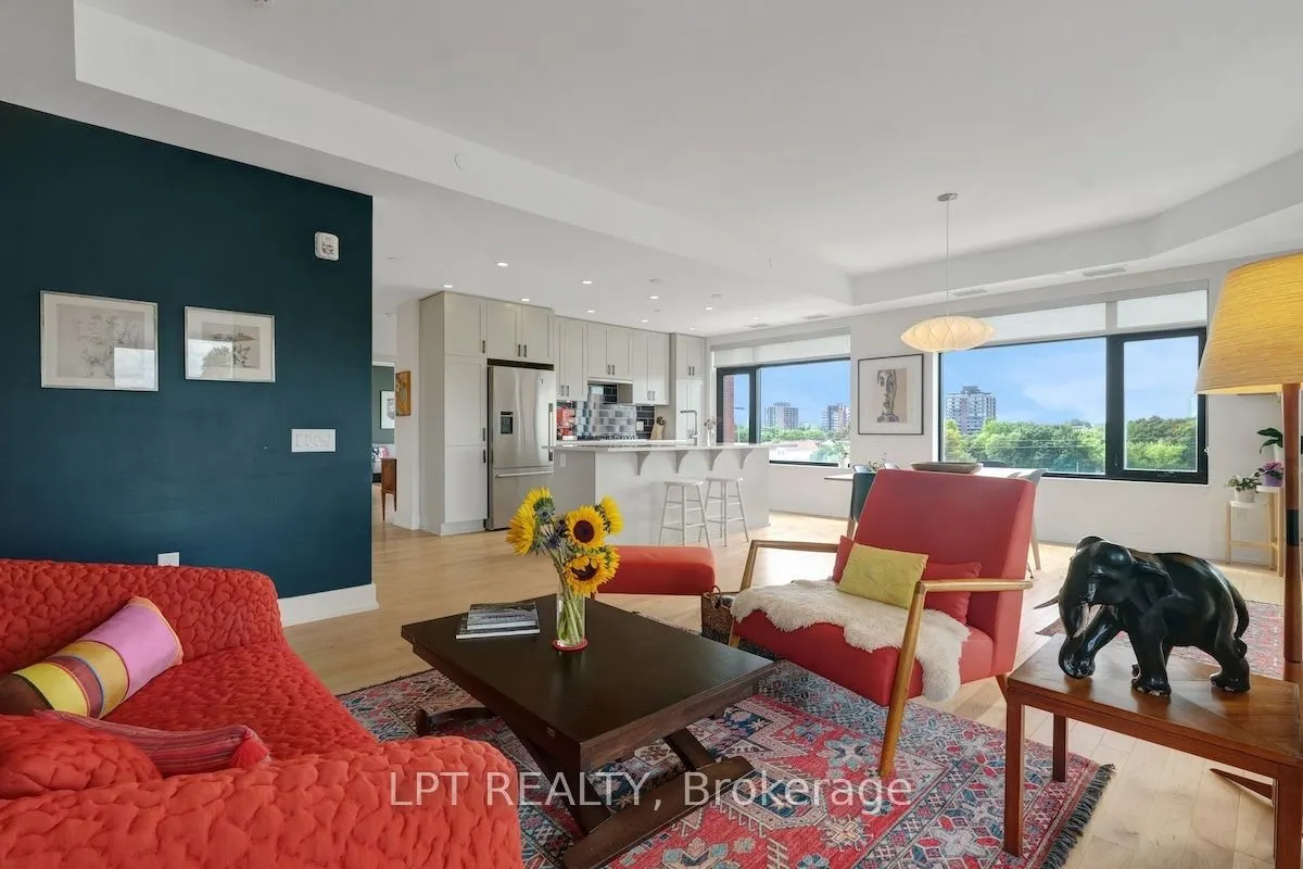 60 Springhurst Avenue, #504