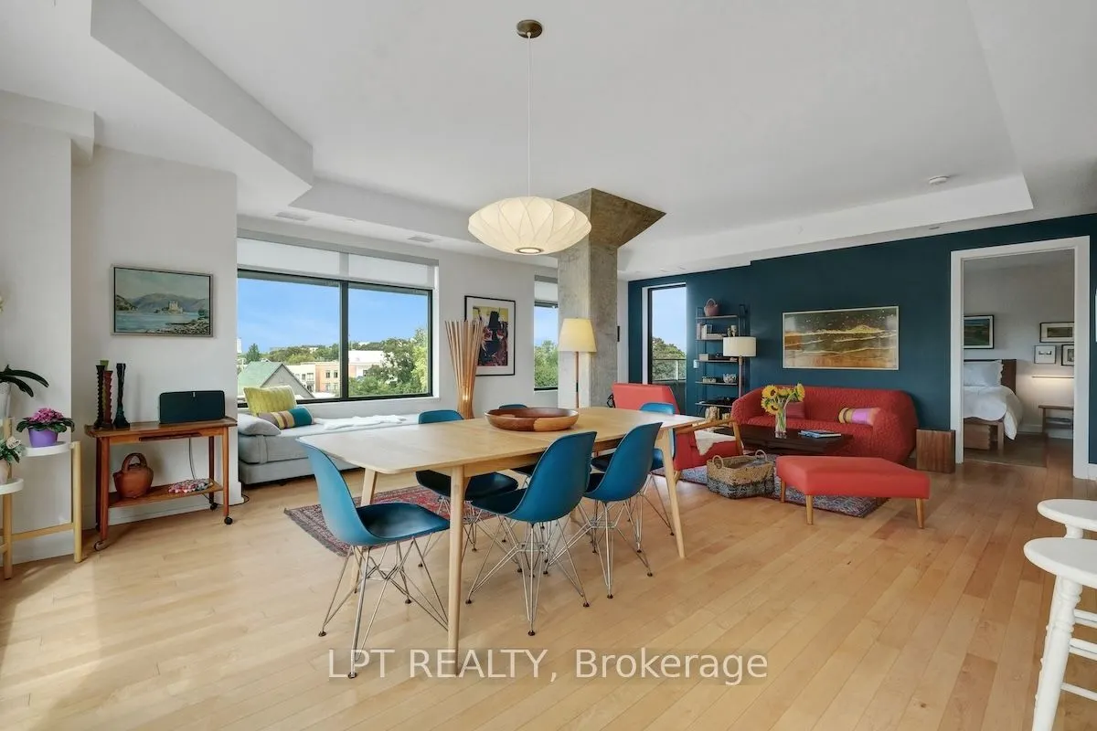 60 Springhurst Avenue, #504