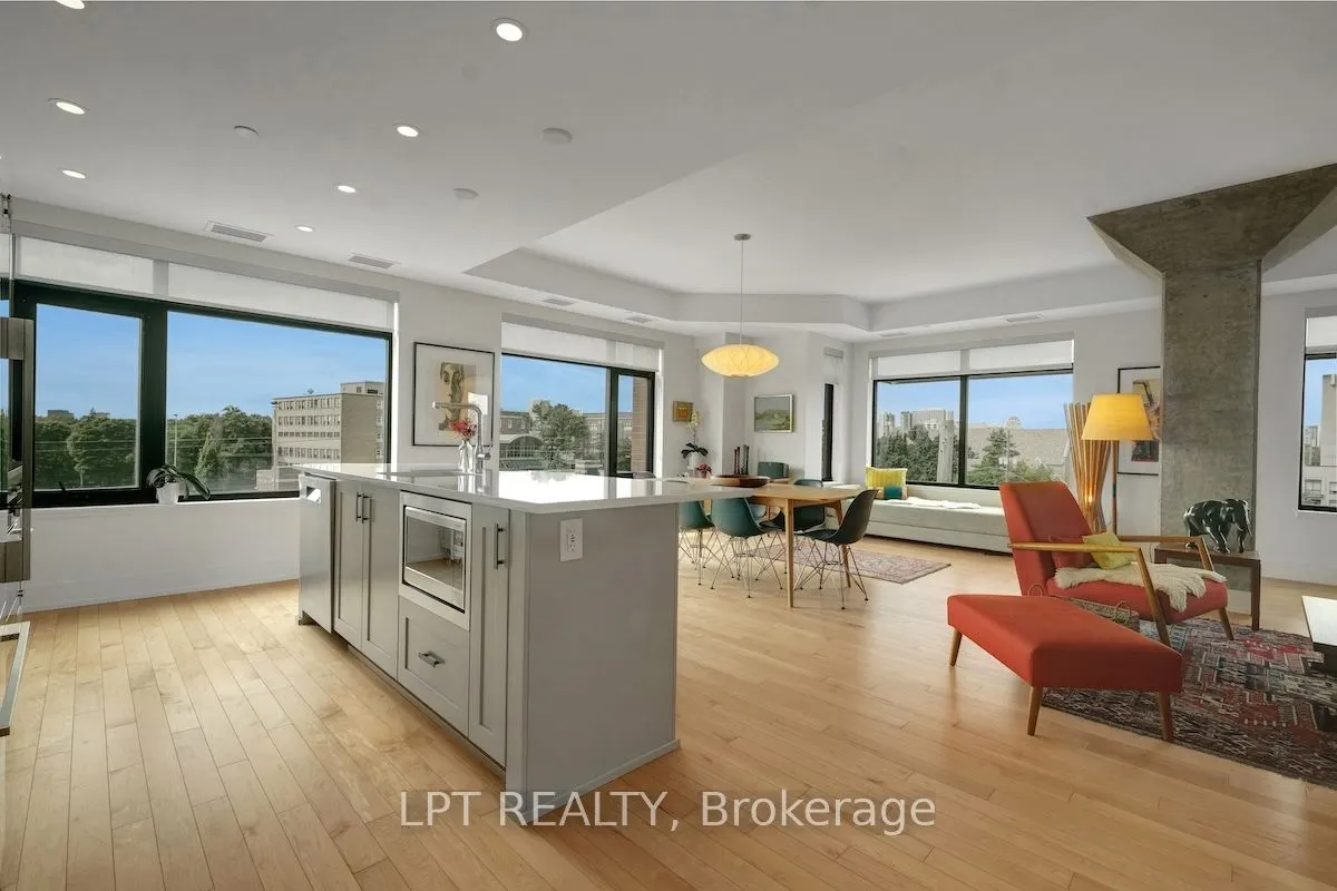 60 Springhurst Avenue, #504