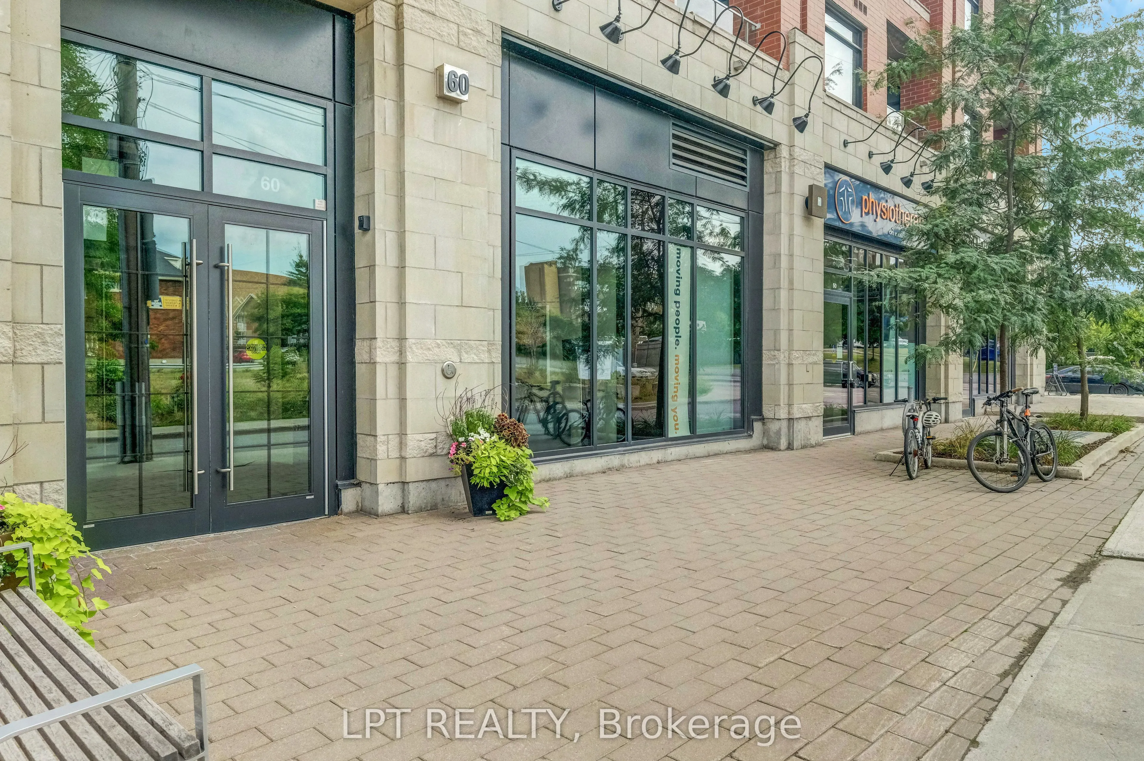 60 Springhurst Avenue, #504