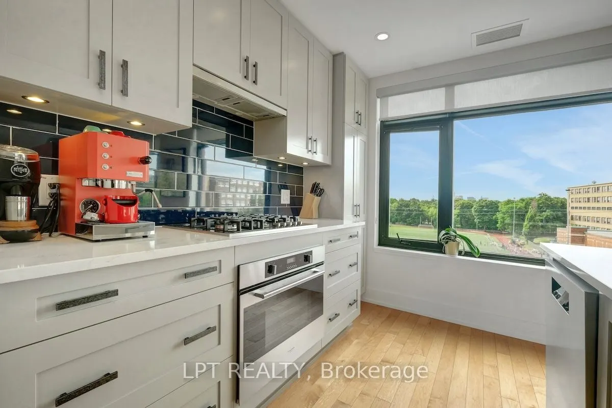 60 Springhurst Avenue, #504