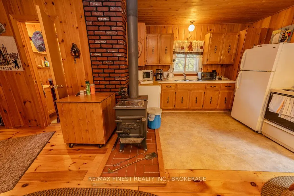 1203 FARM GATE Lane