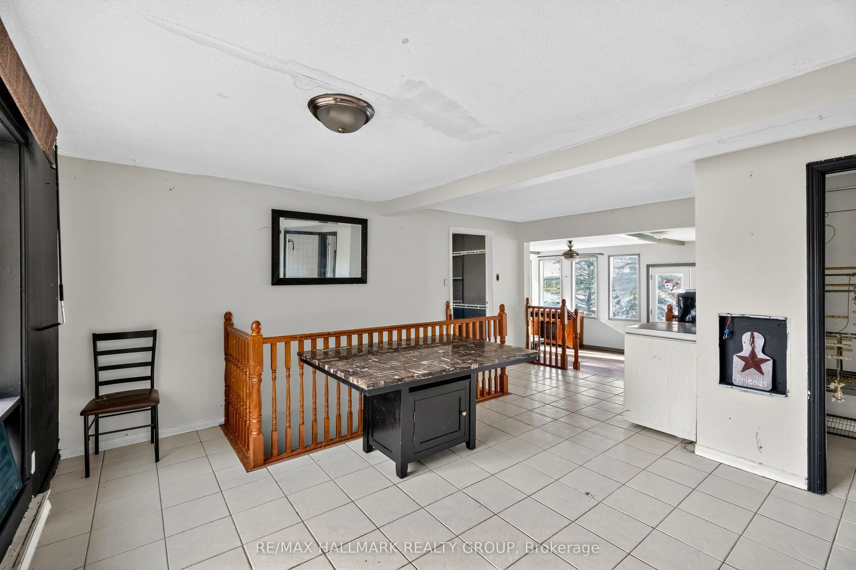 3855 Old Highway 17