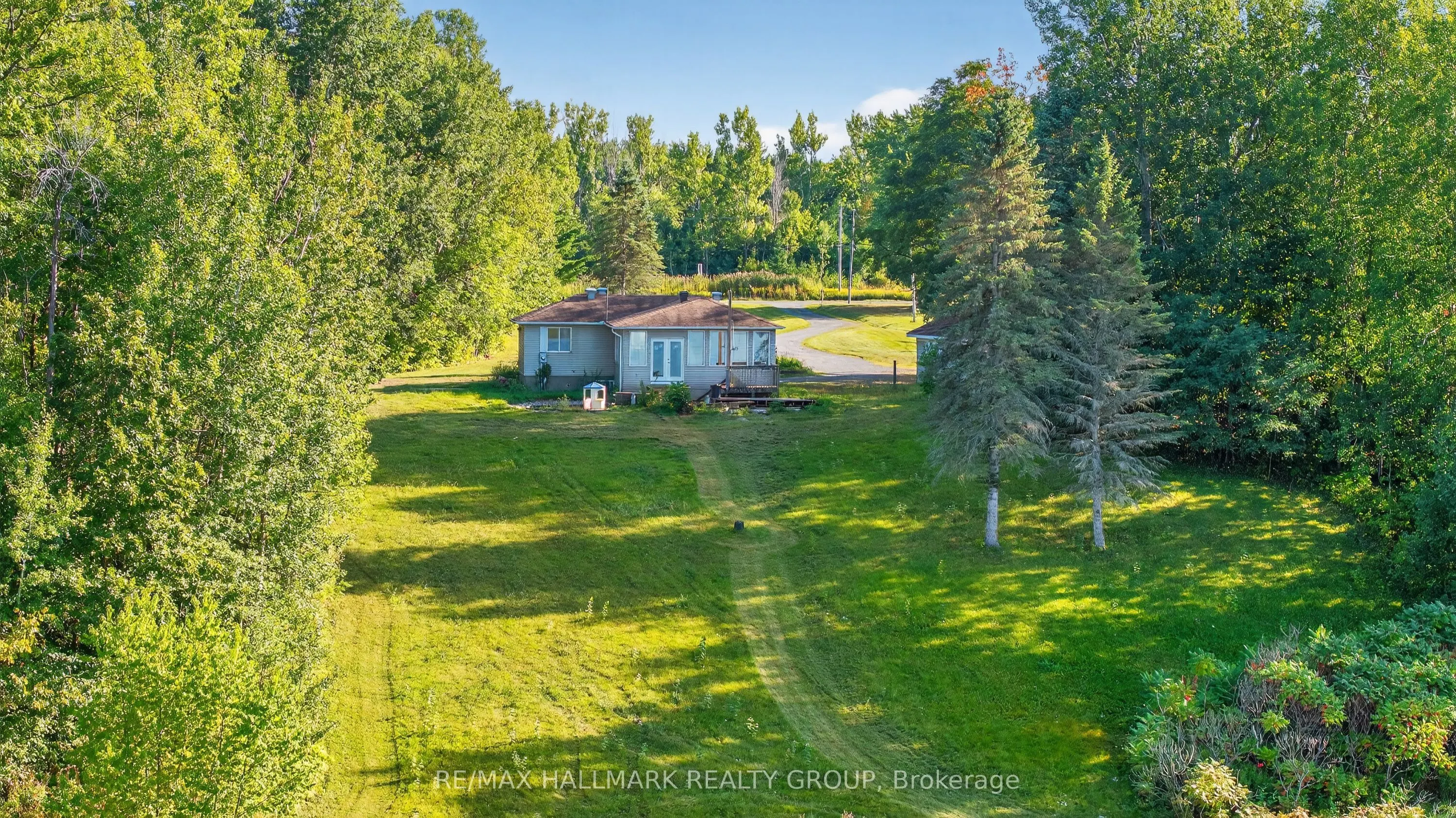 3855 Old Highway 17