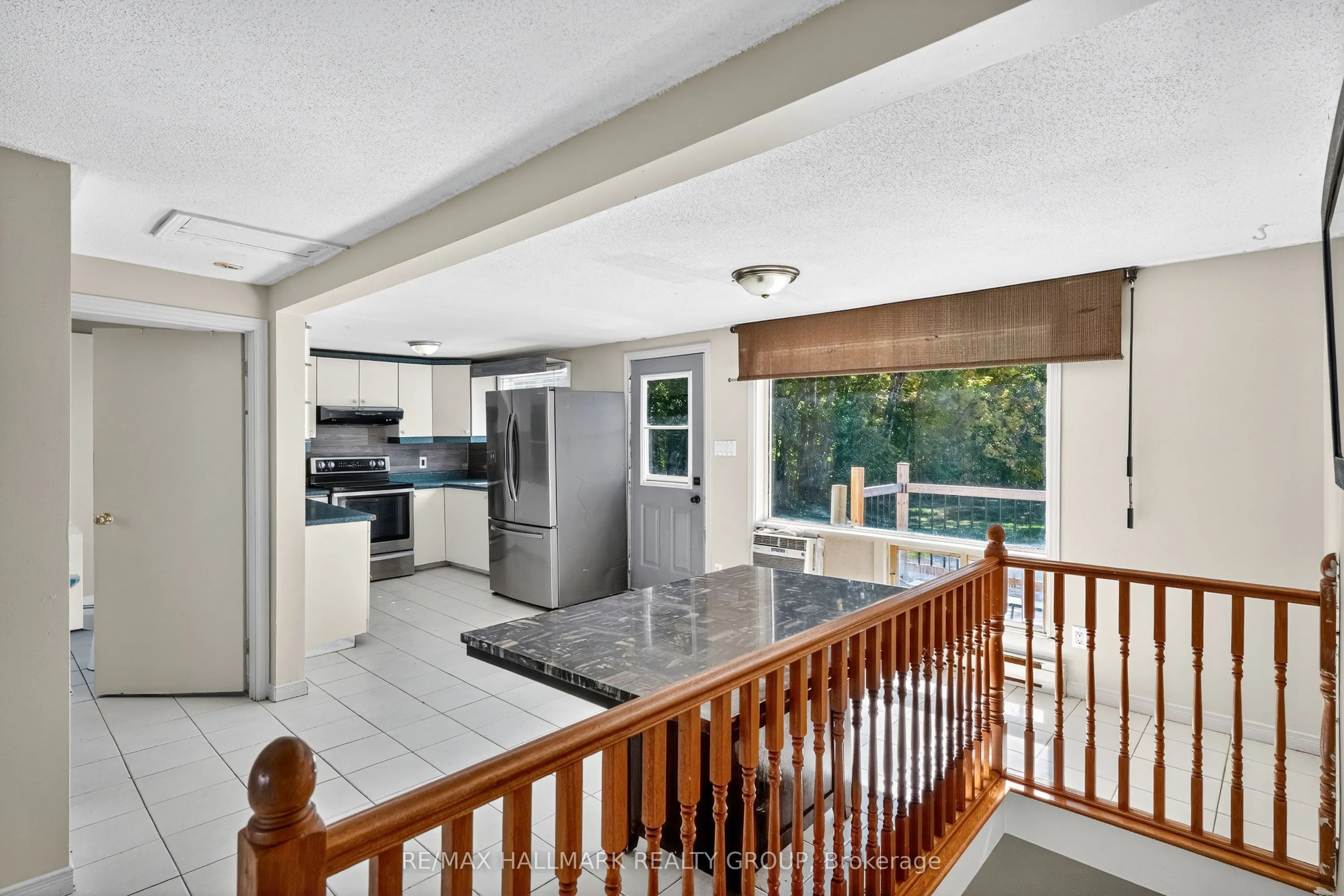 3855 Old Highway 17