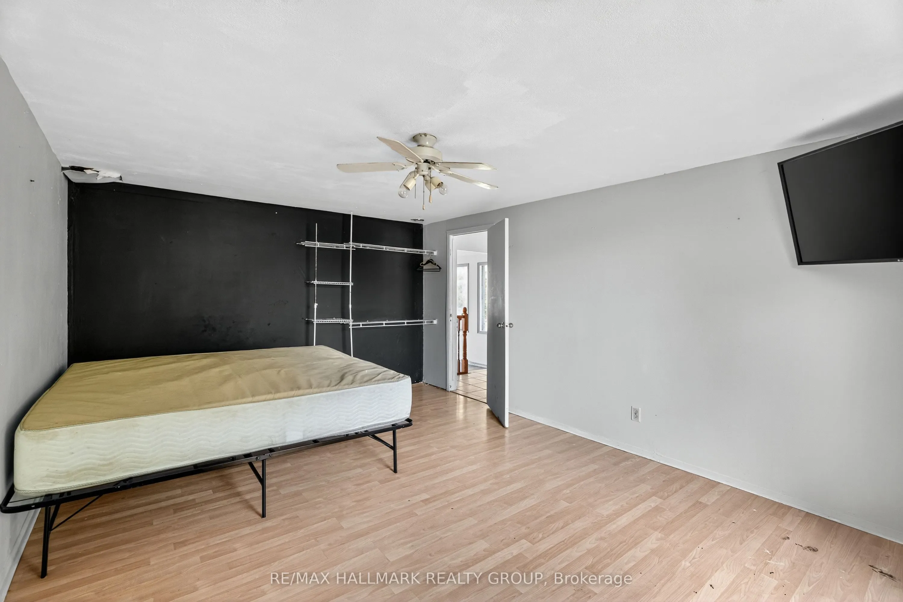 3855 Old Highway 17
