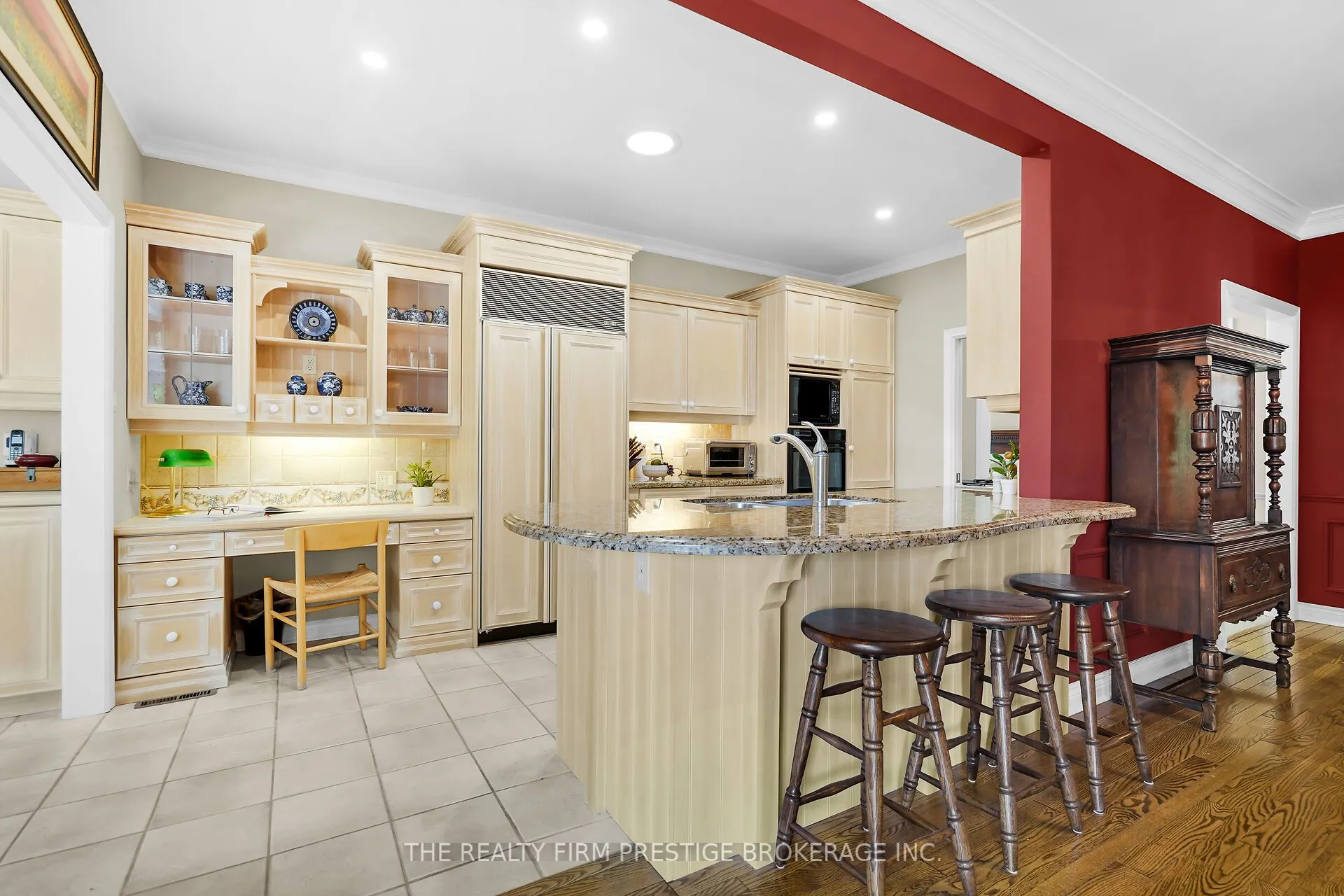1003 Hunt Club Mews