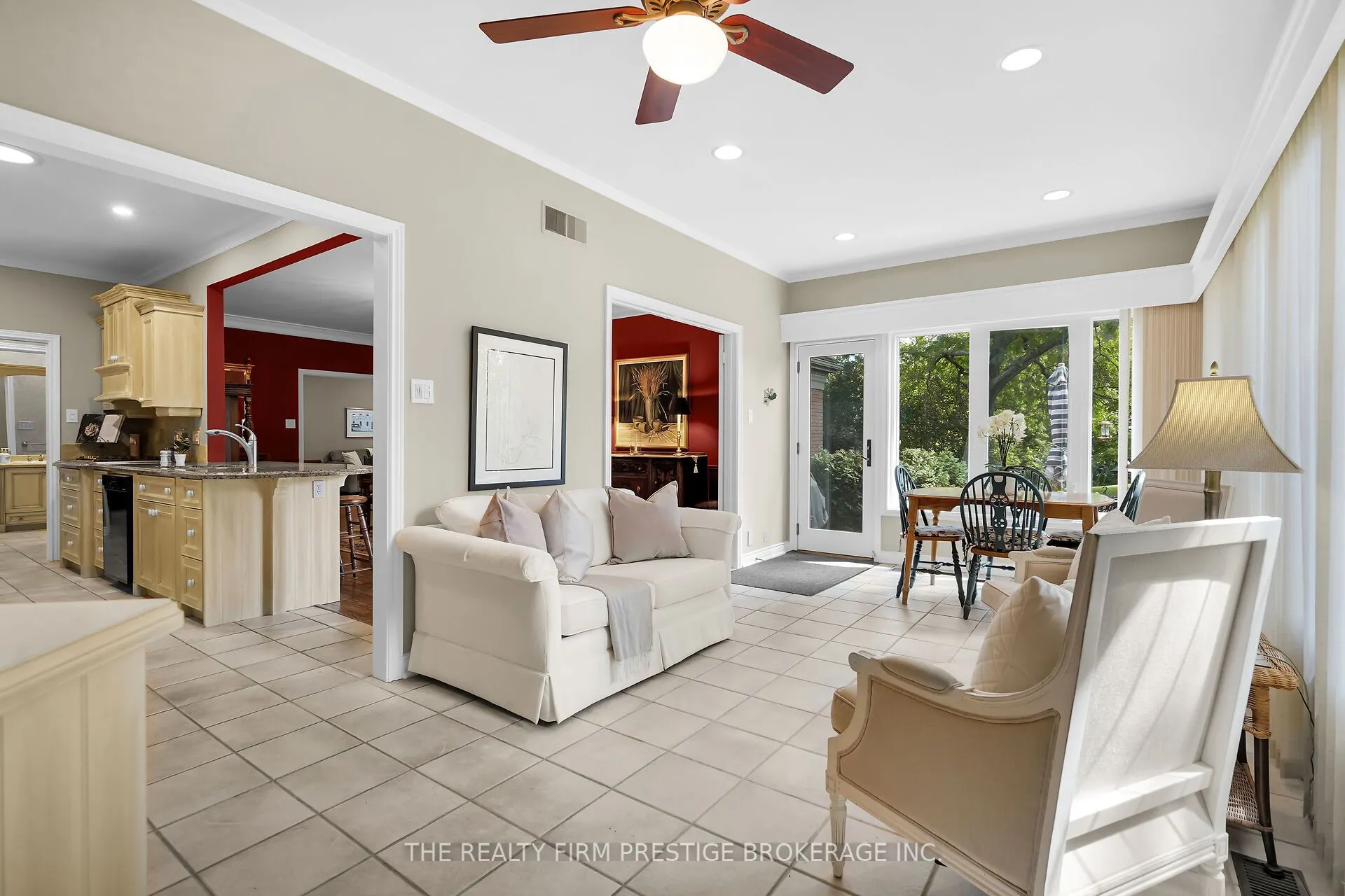 1003 Hunt Club Mews