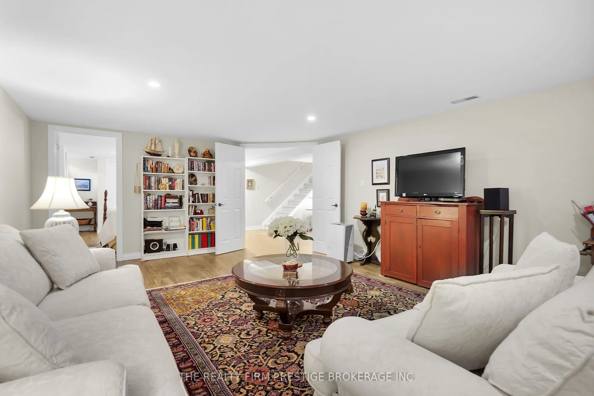 1003 Hunt Club Mews