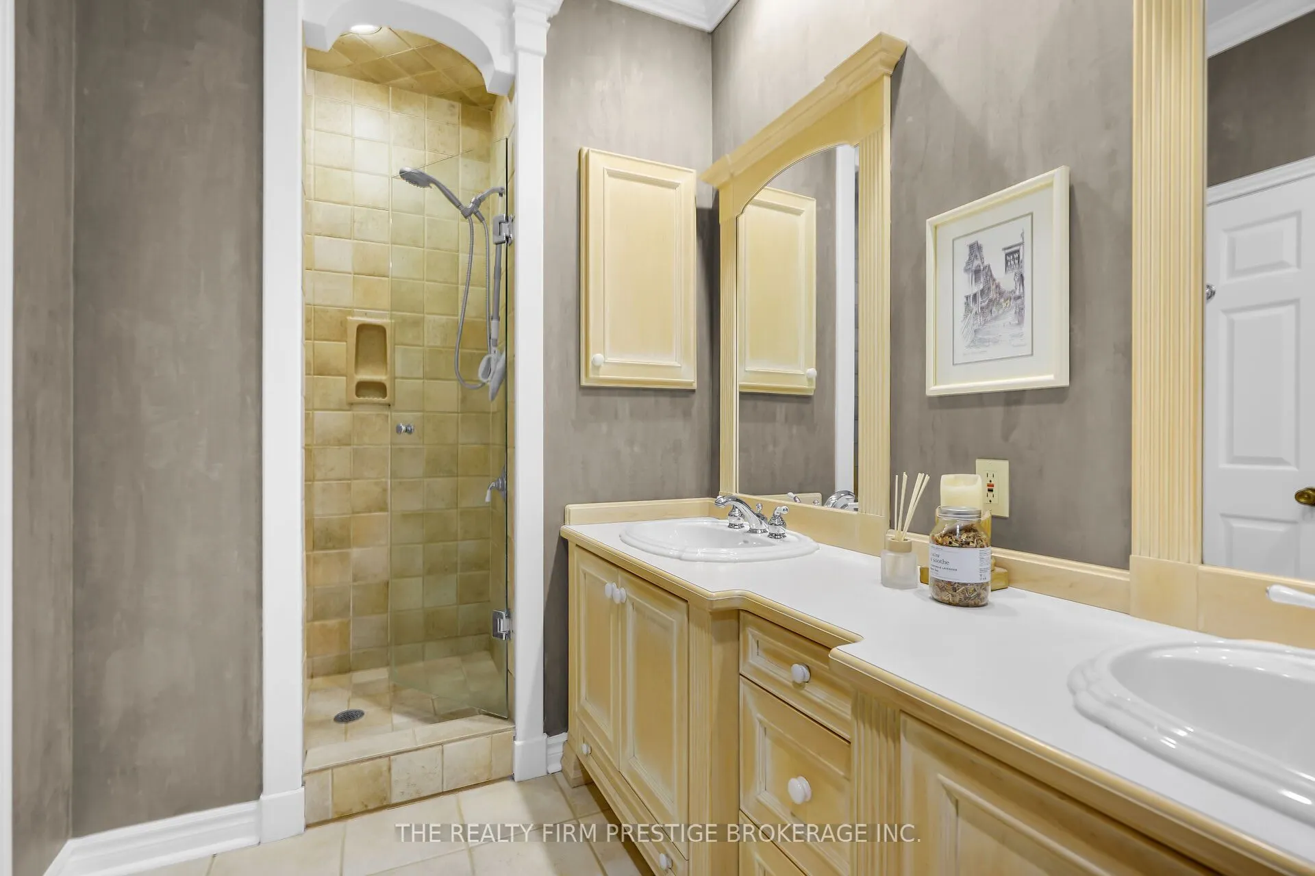1003 Hunt Club Mews