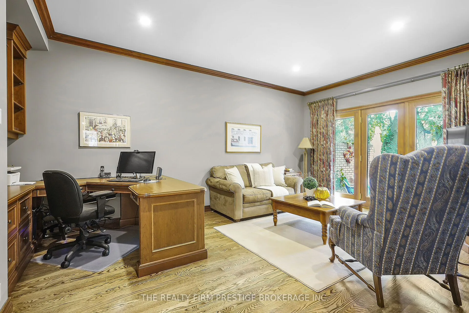 1003 Hunt Club Mews