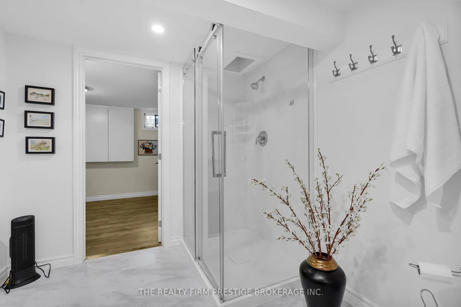 1003 Hunt Club Mews