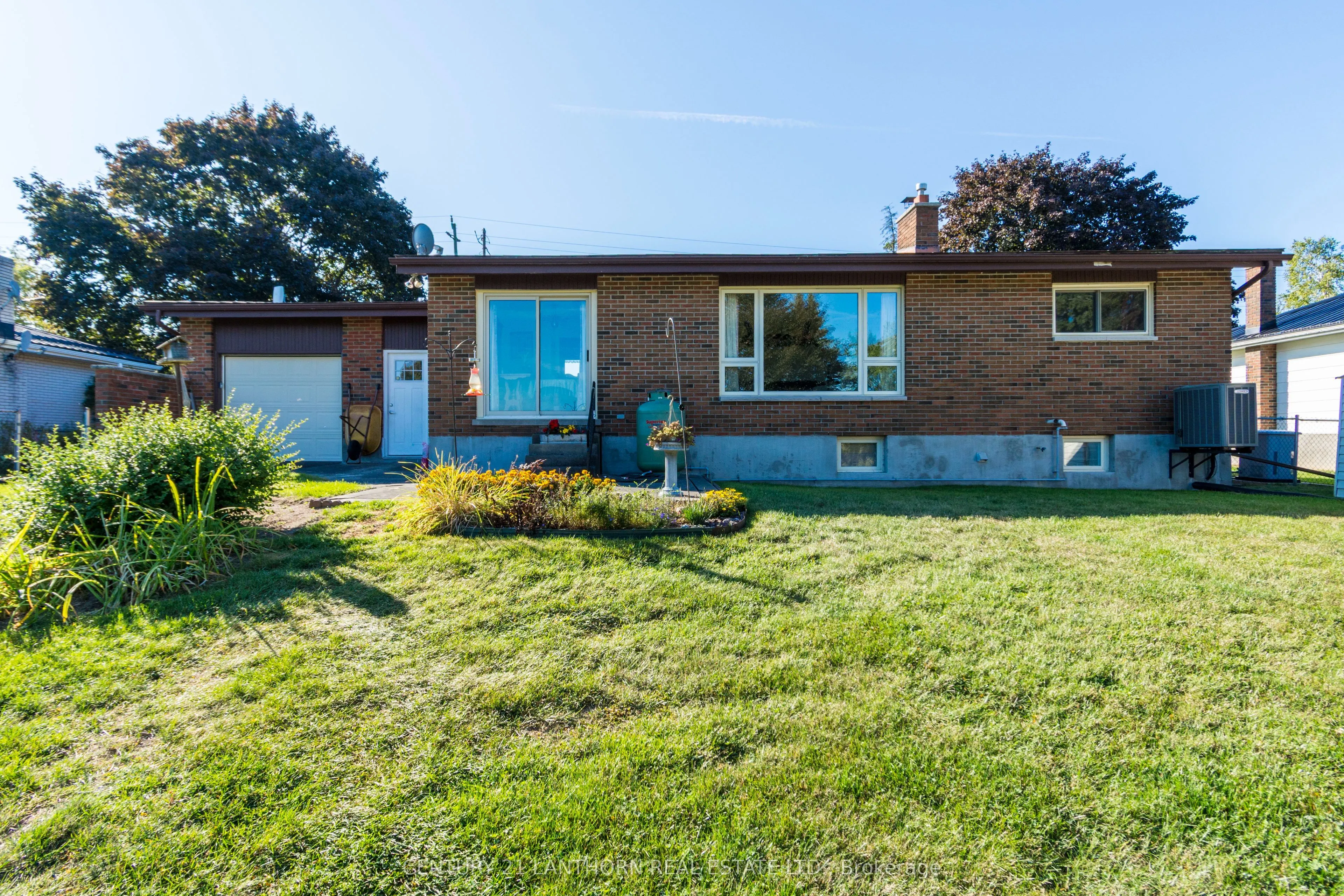 503 Wallbridge Road