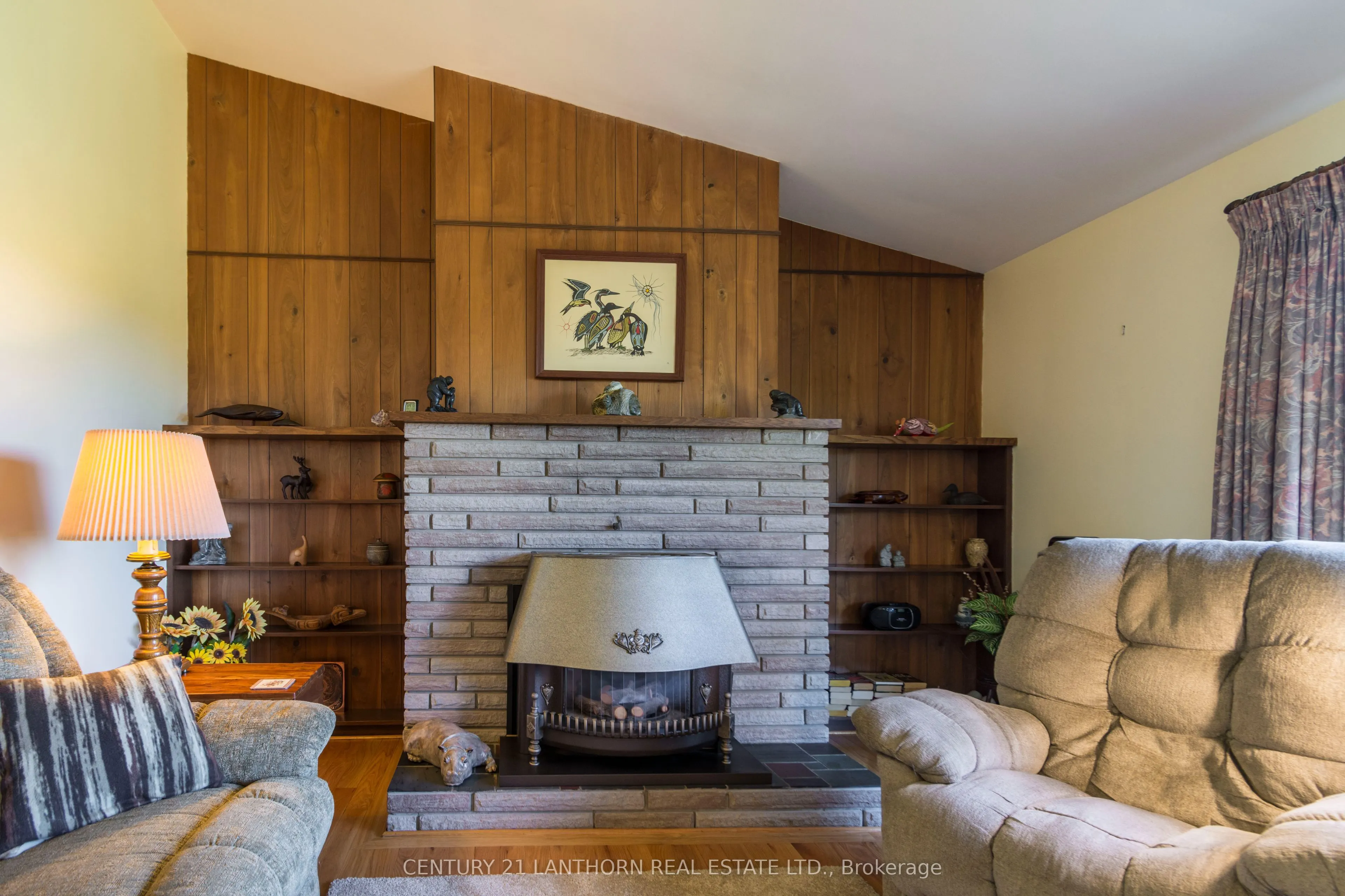 503 Wallbridge Road