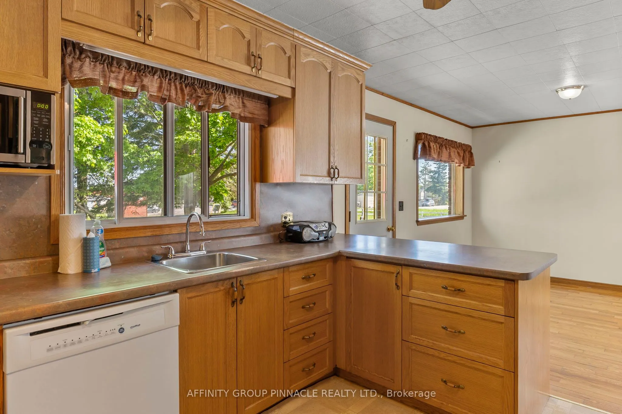 572 County Rd 8 Road