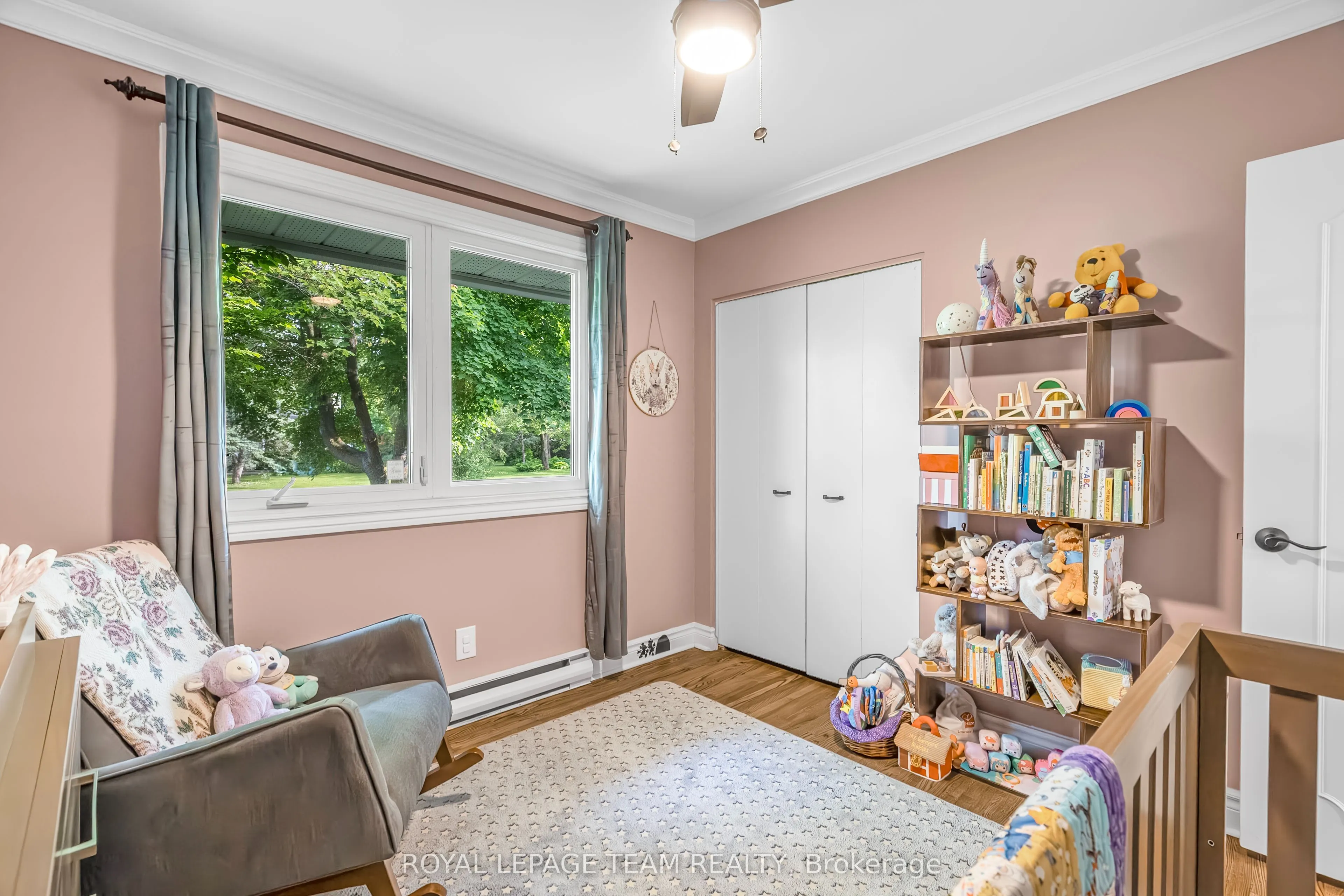 37 PROMENADE Avenue