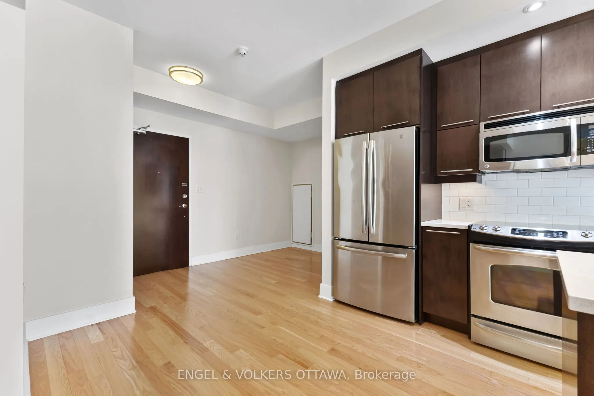 101 Richmond Road, #503