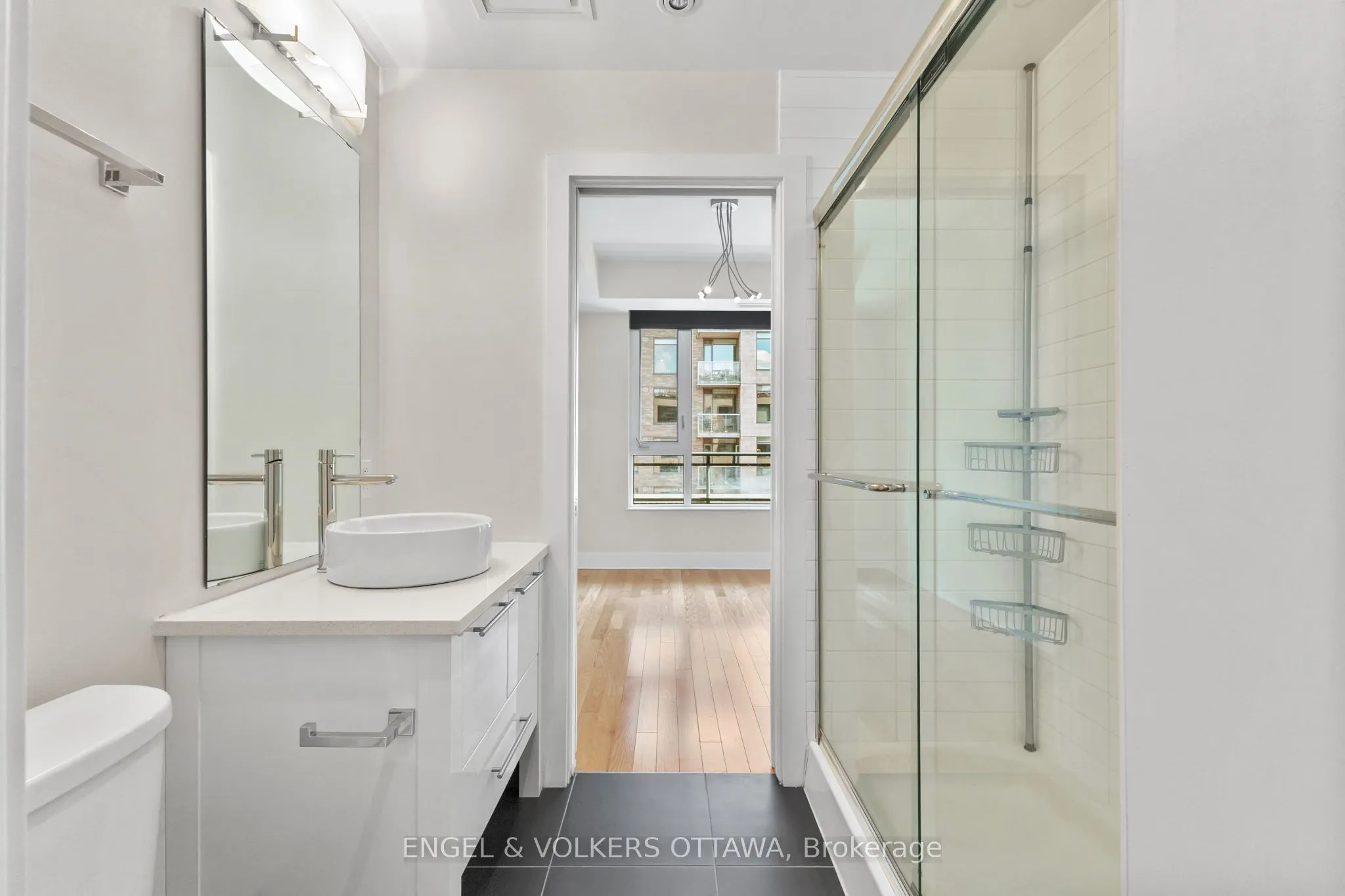 101 Richmond Road, #503