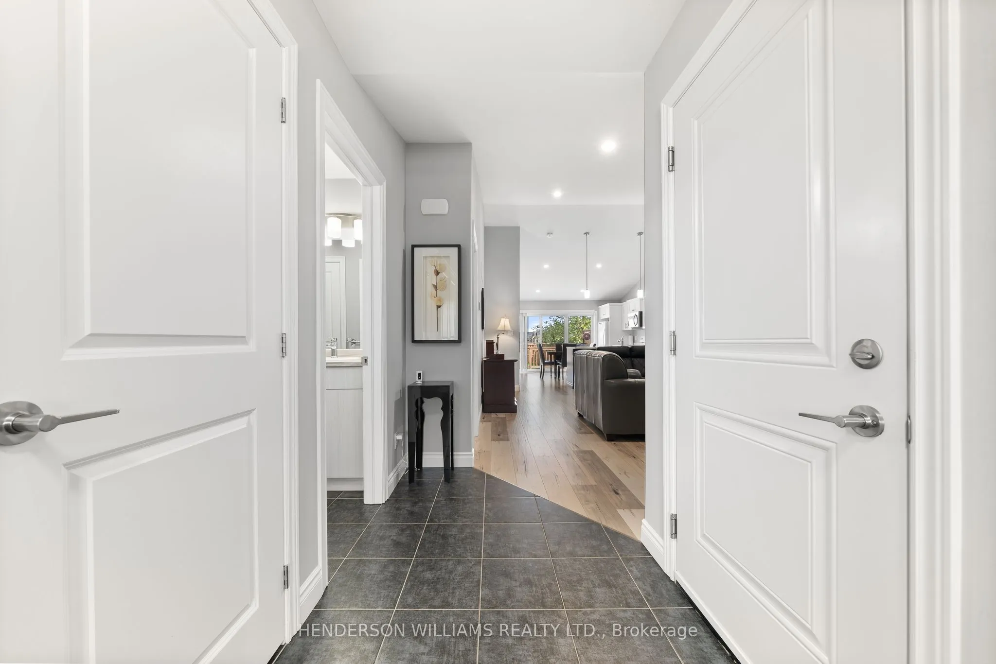 84 Farrington Crescent