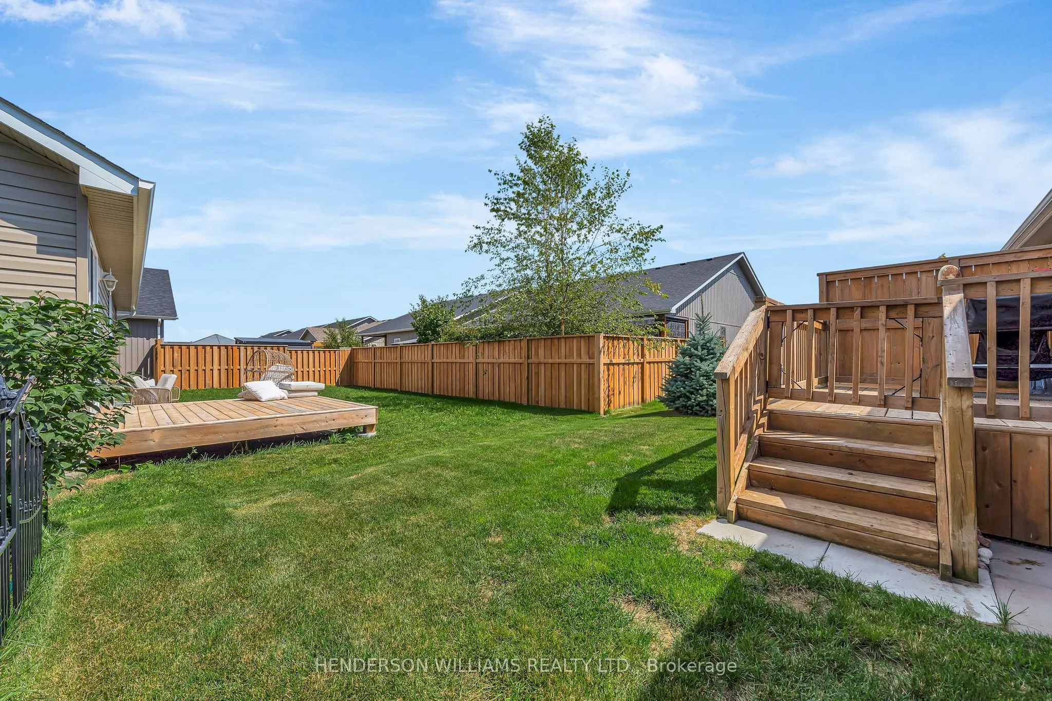 84 Farrington Crescent