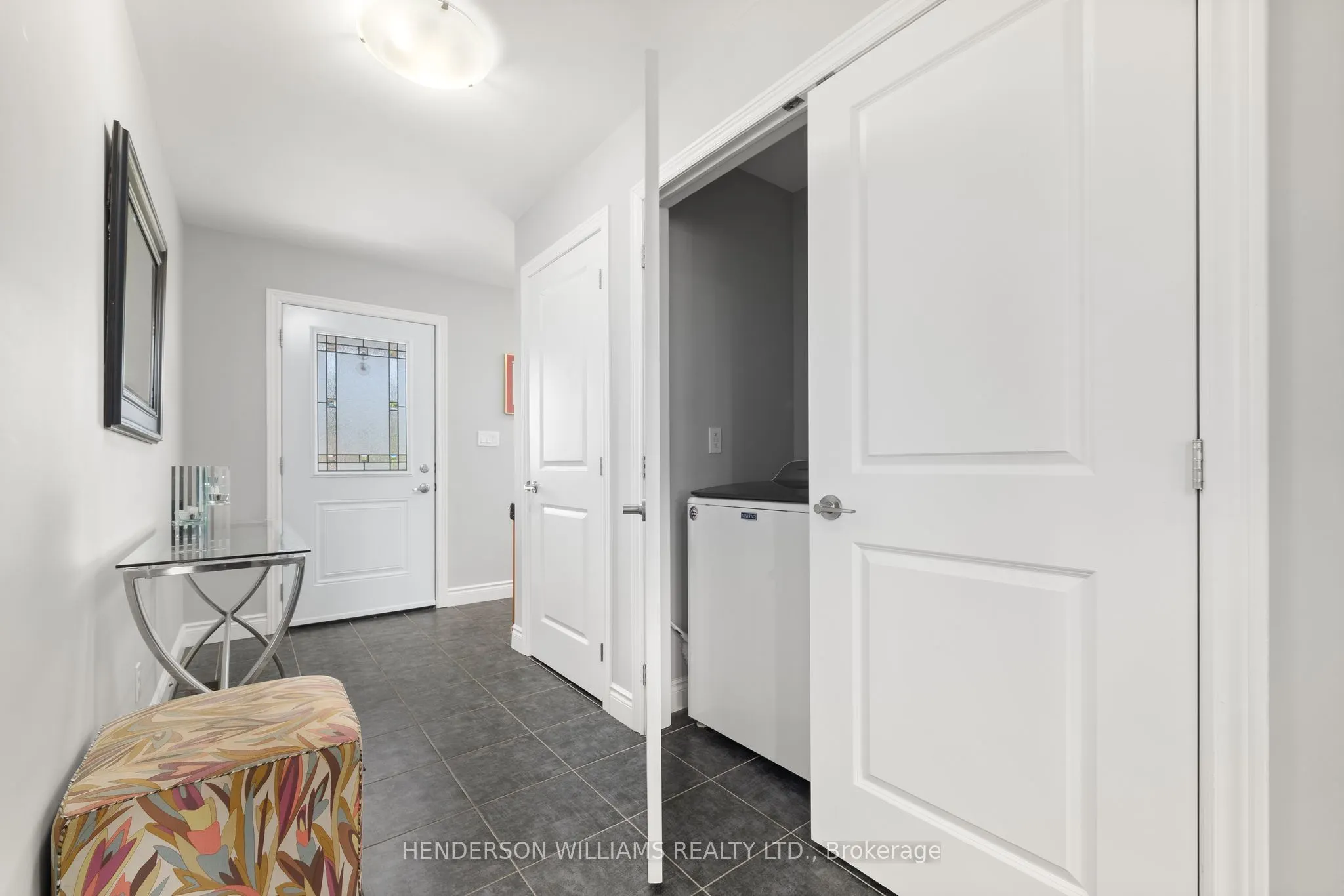 84 Farrington Crescent