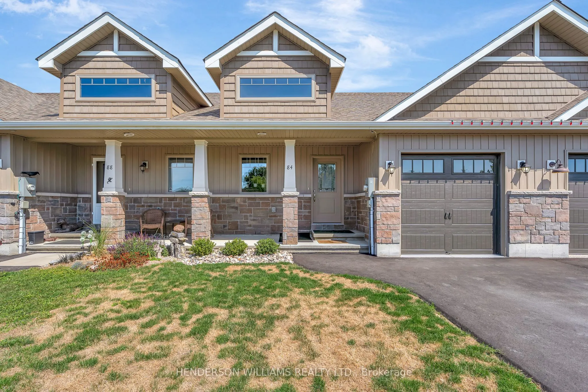 84 Farrington Crescent