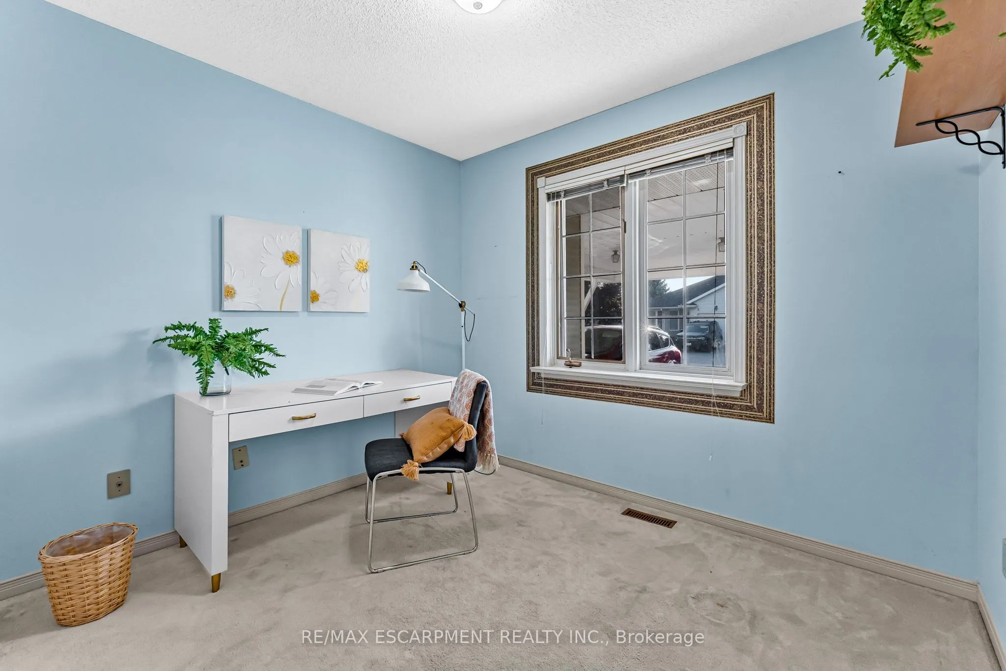 8 Garden Drive, #4