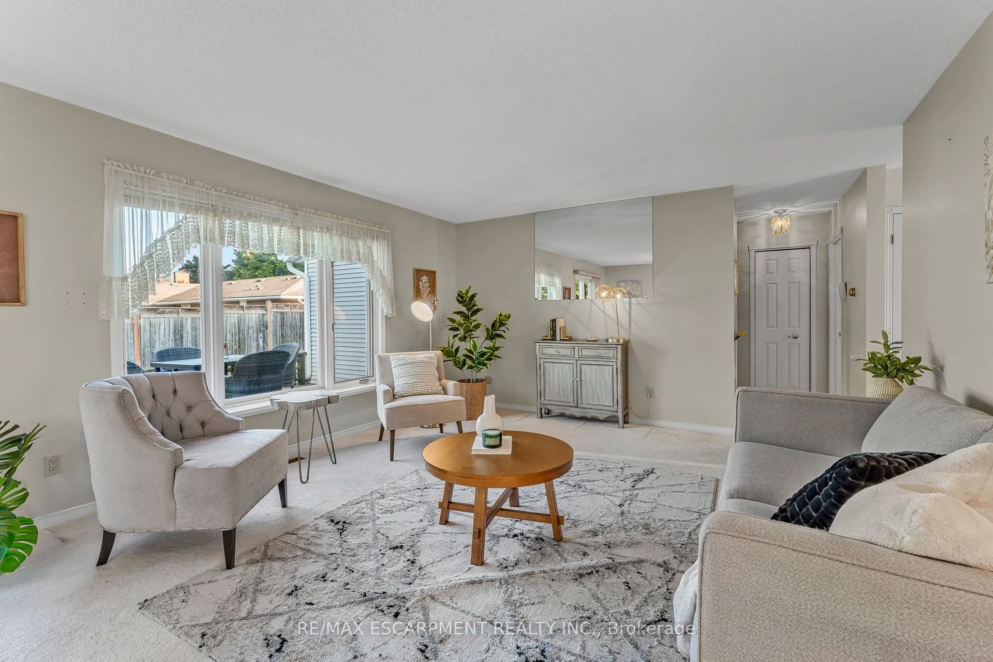 8 Garden Drive, #4