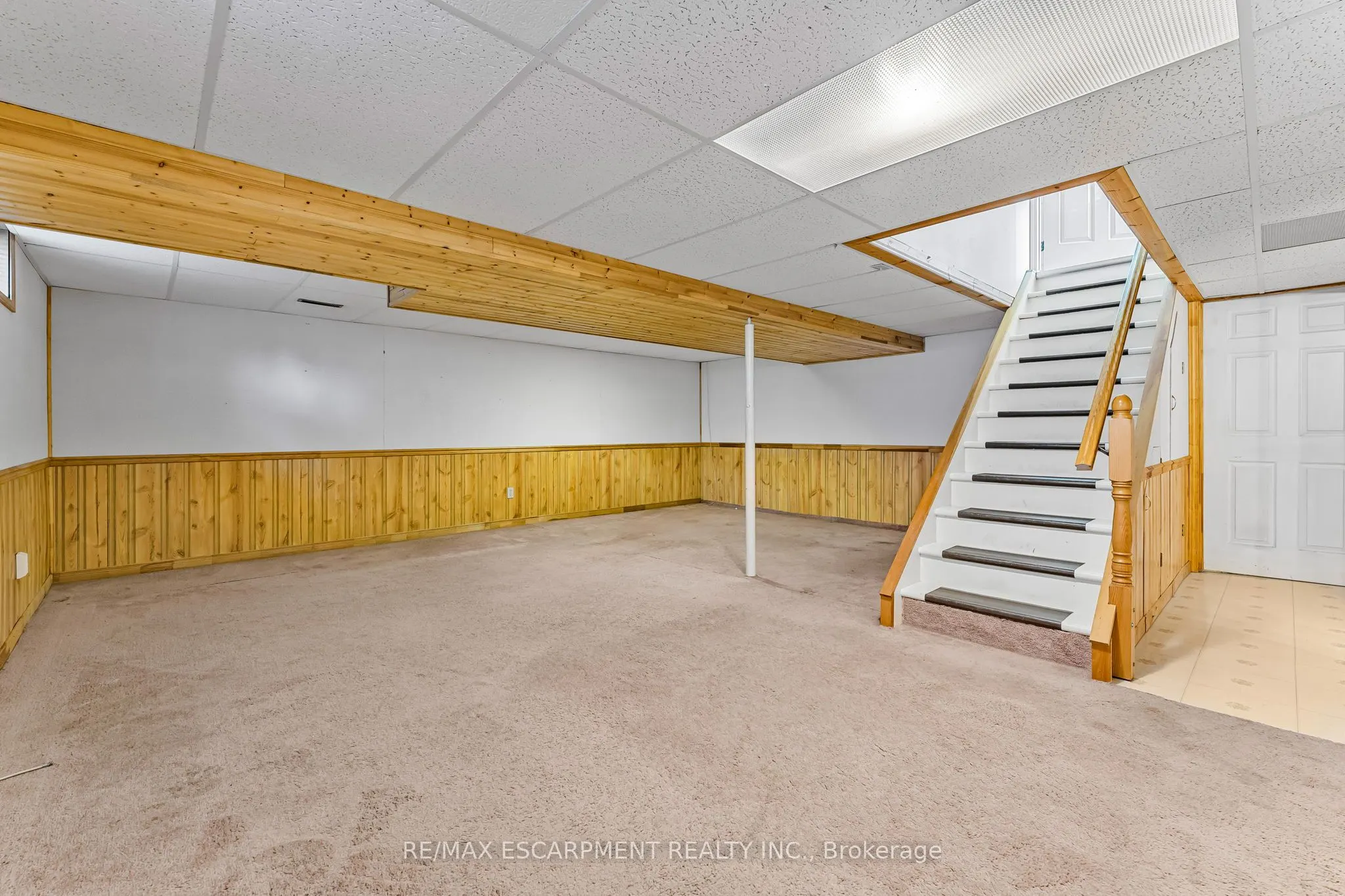 8 Garden Drive, #4