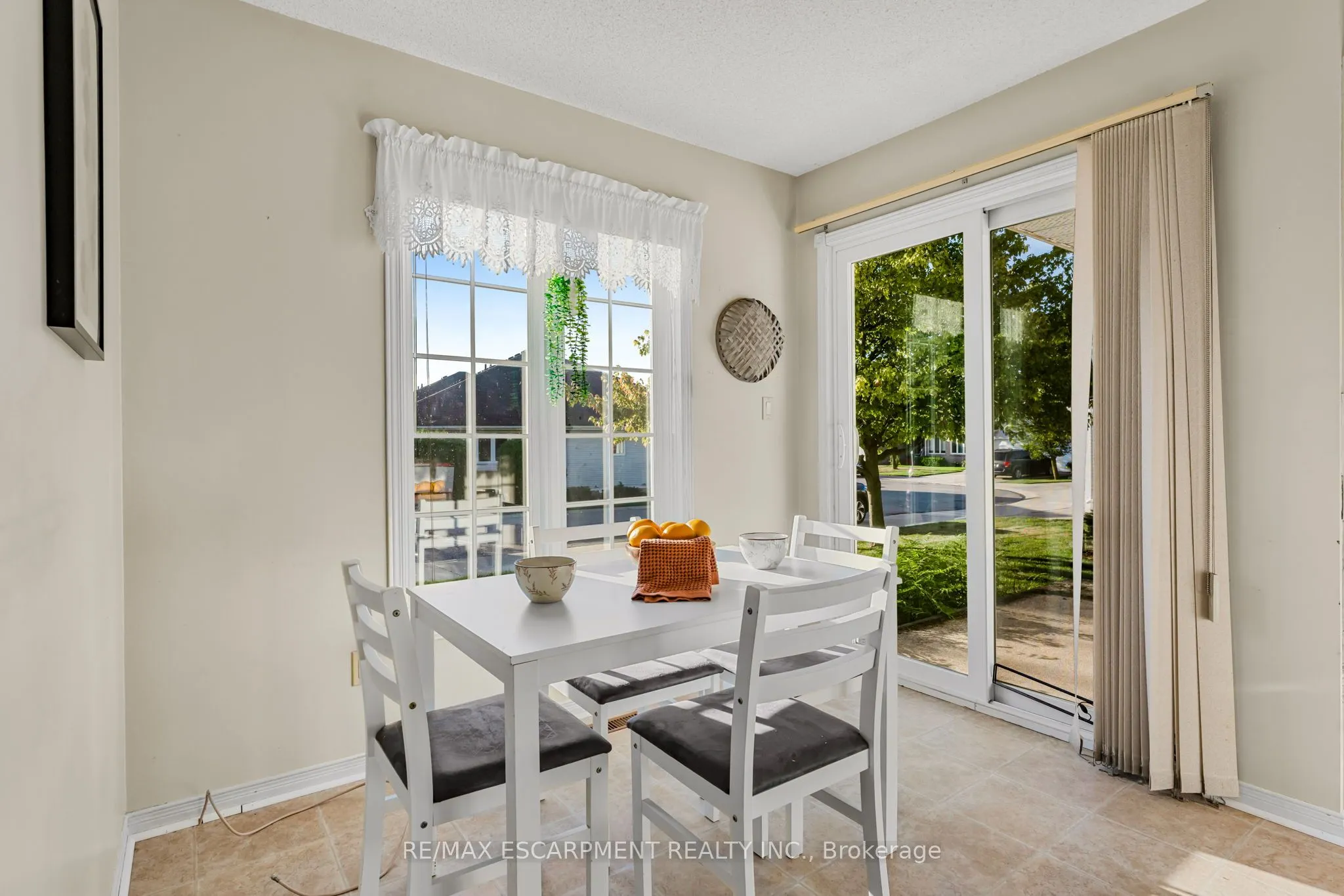 8 Garden Drive, #4