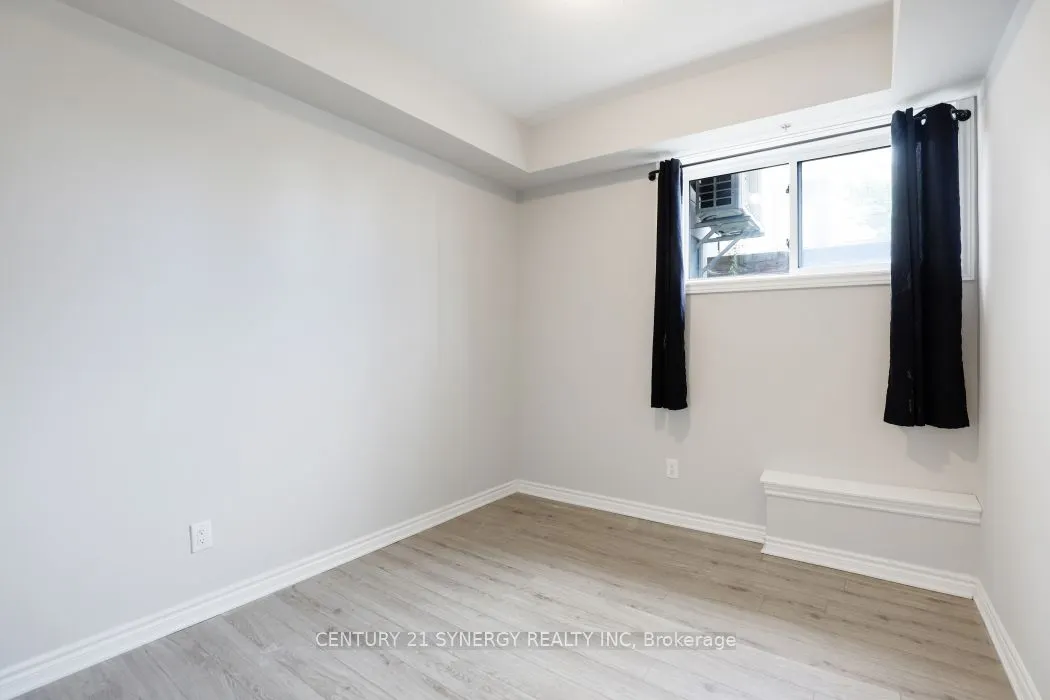 816 Mikinak Road S, #816