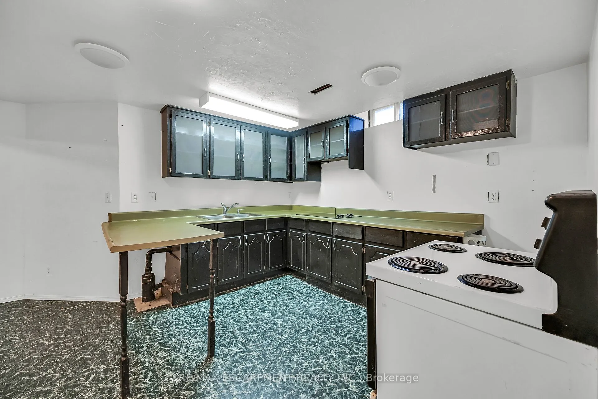 70 Golfview Crescent