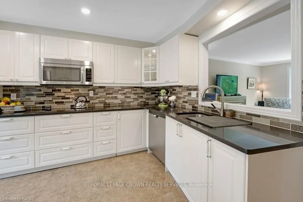 220 Salisbury Avenue, #22